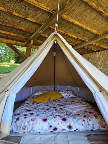 Tent photo 1