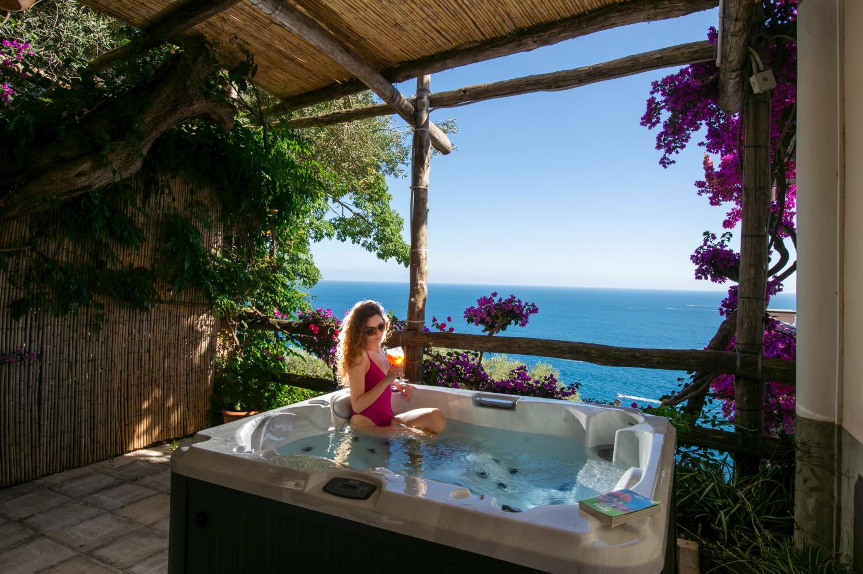 King Room with Spa Bath photo 2