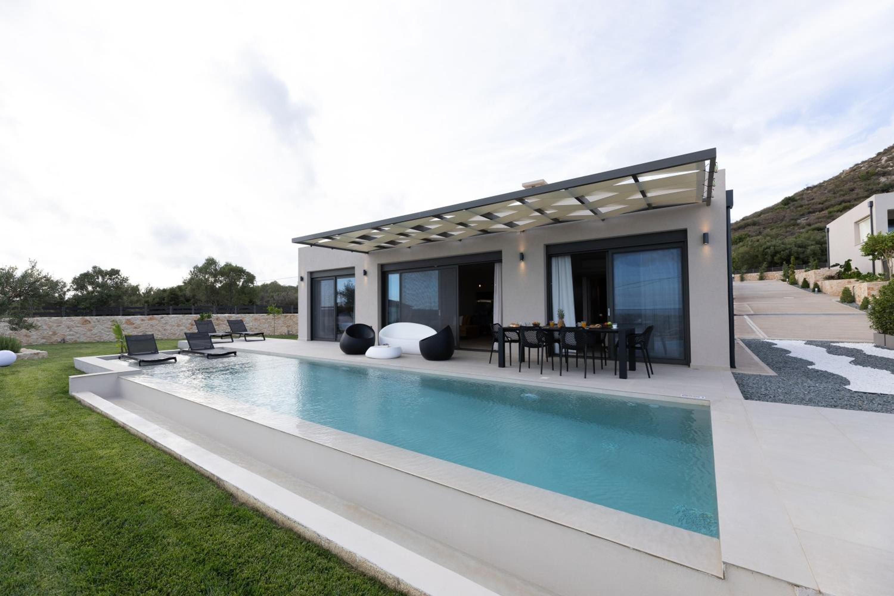 Two-Bedroom Villa photo 3