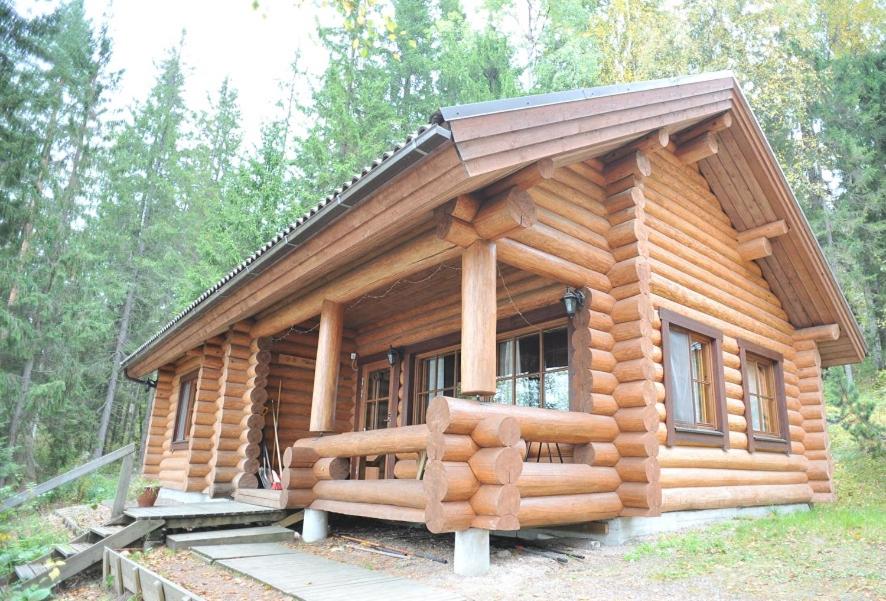 Two-Bedroom House photo 2