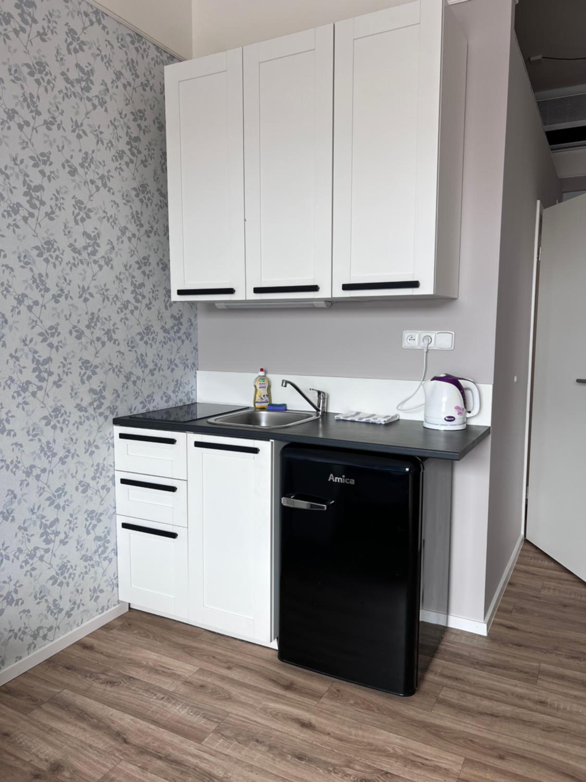 Apartment photo 2