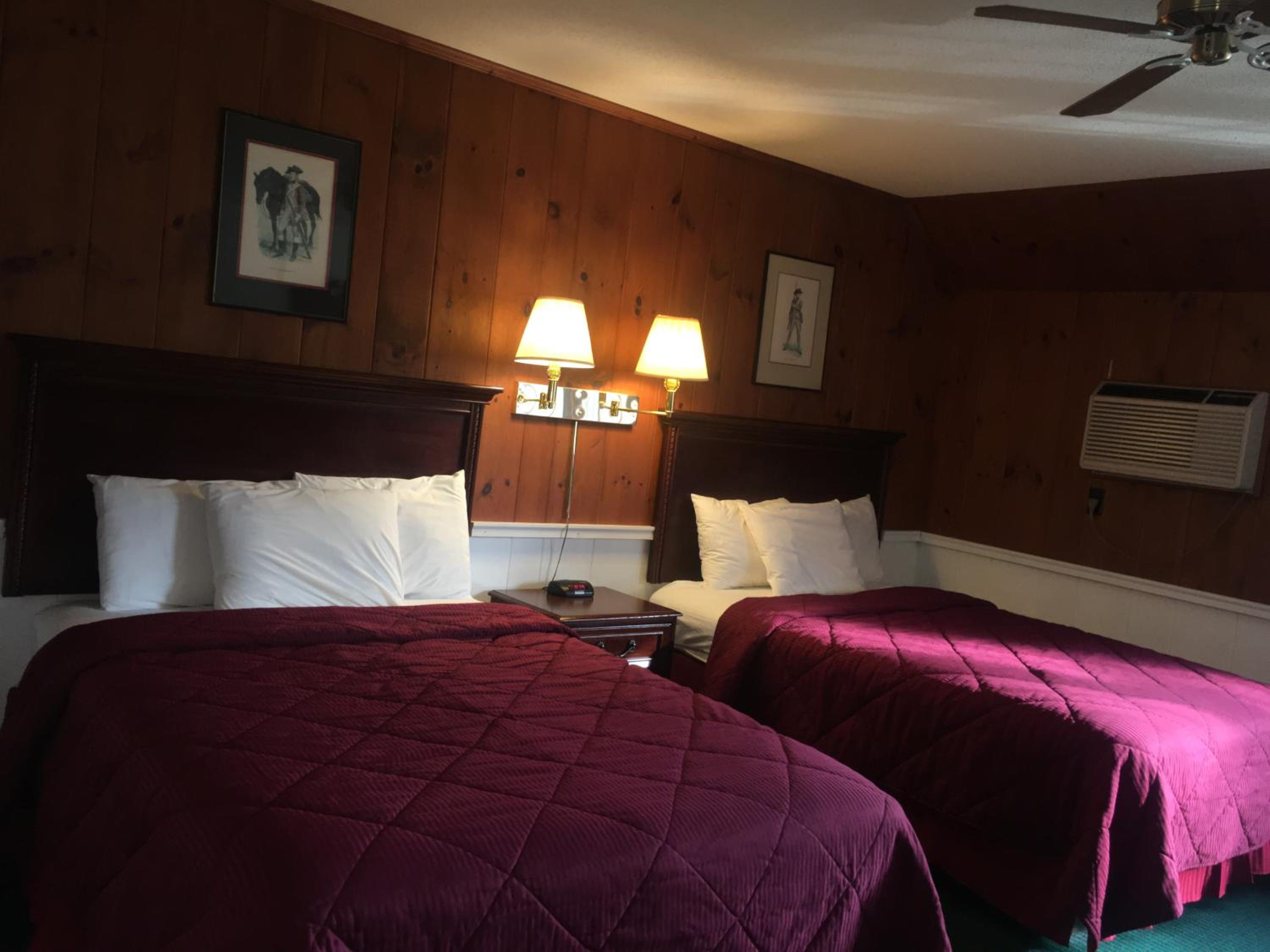 Double Room with Two Double Beds - Photo 1