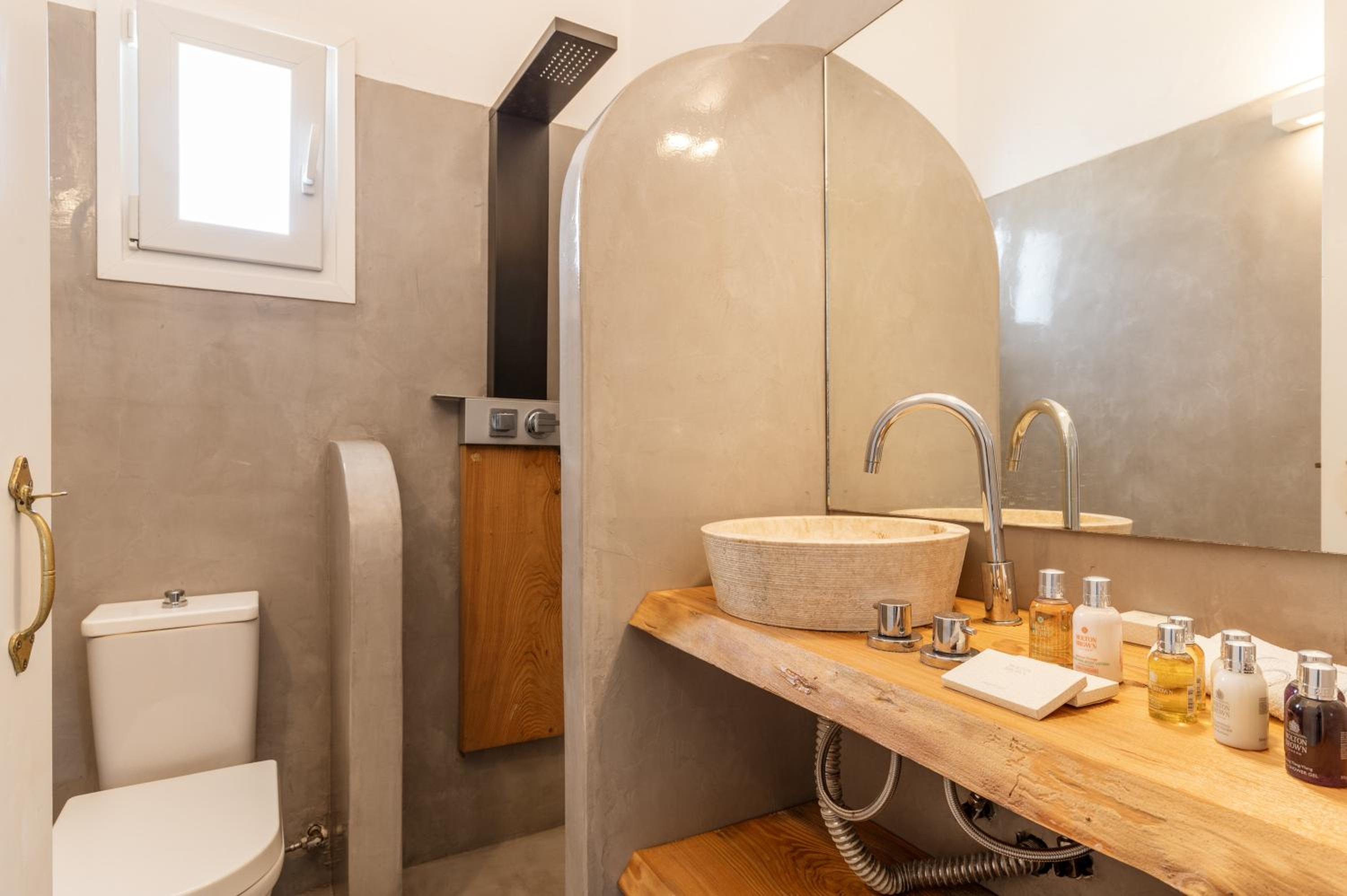 Quadruple Room with Shower photo 2