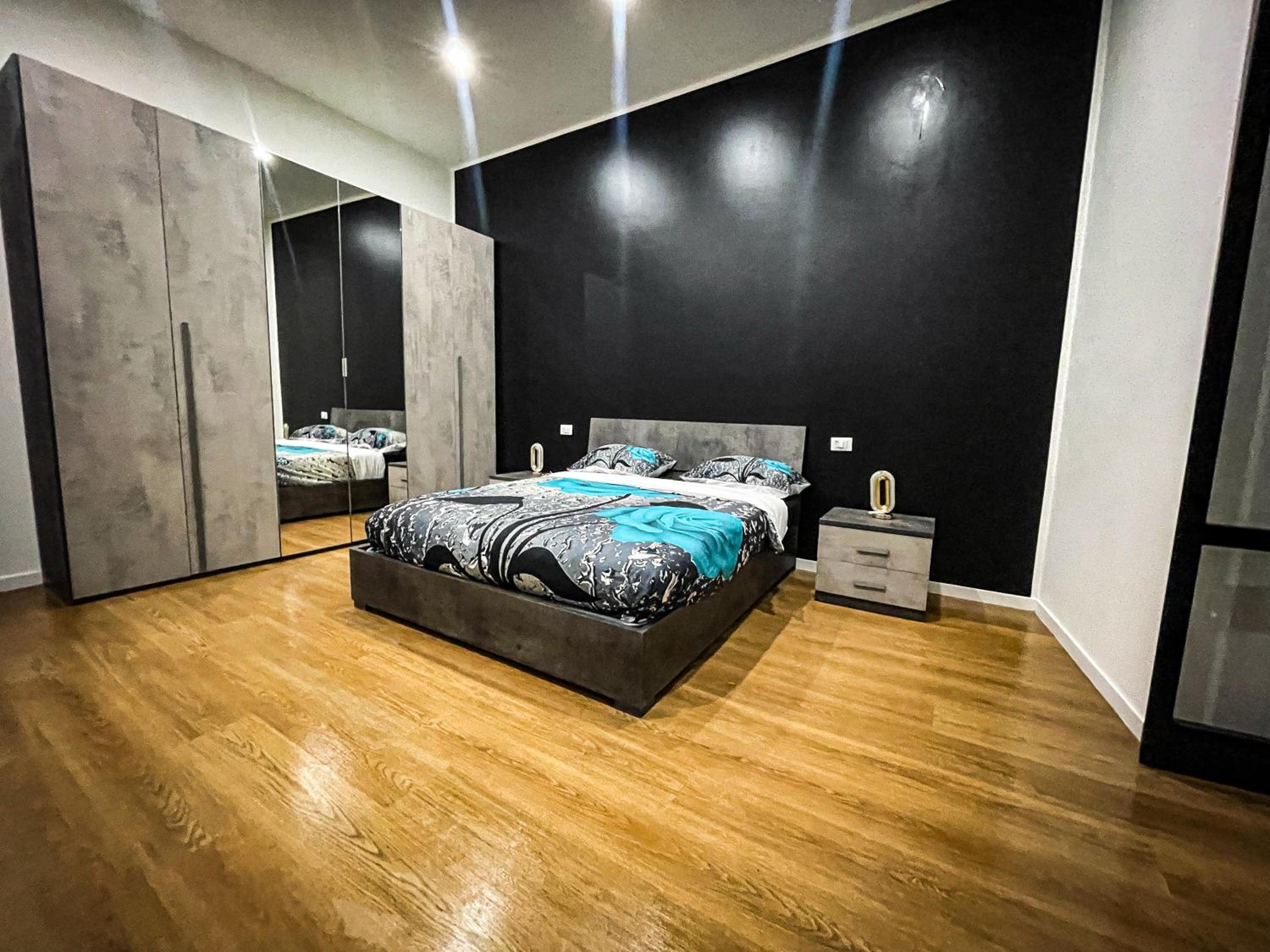 Apartment photo 1
