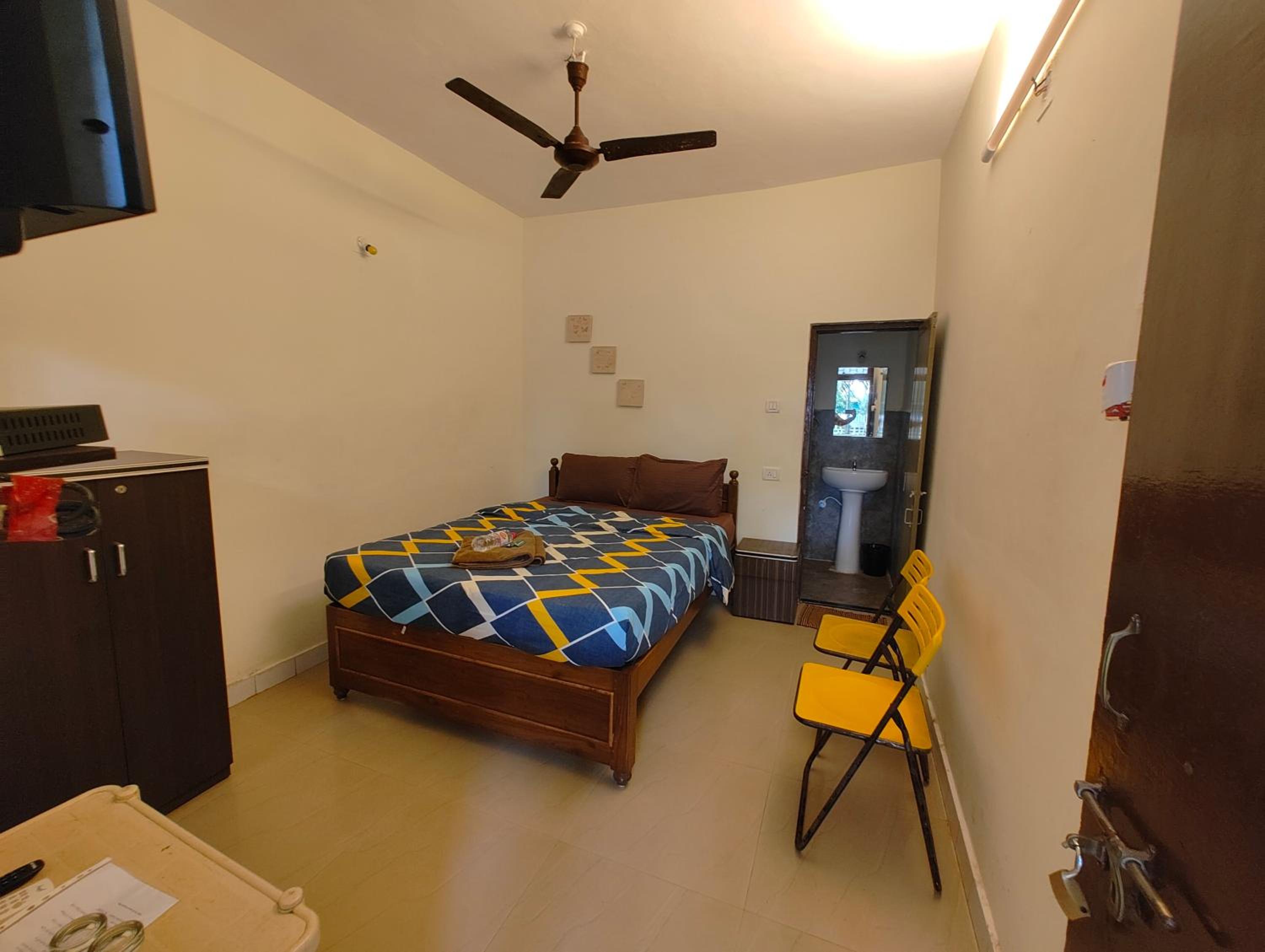 Double Room - Photo 10