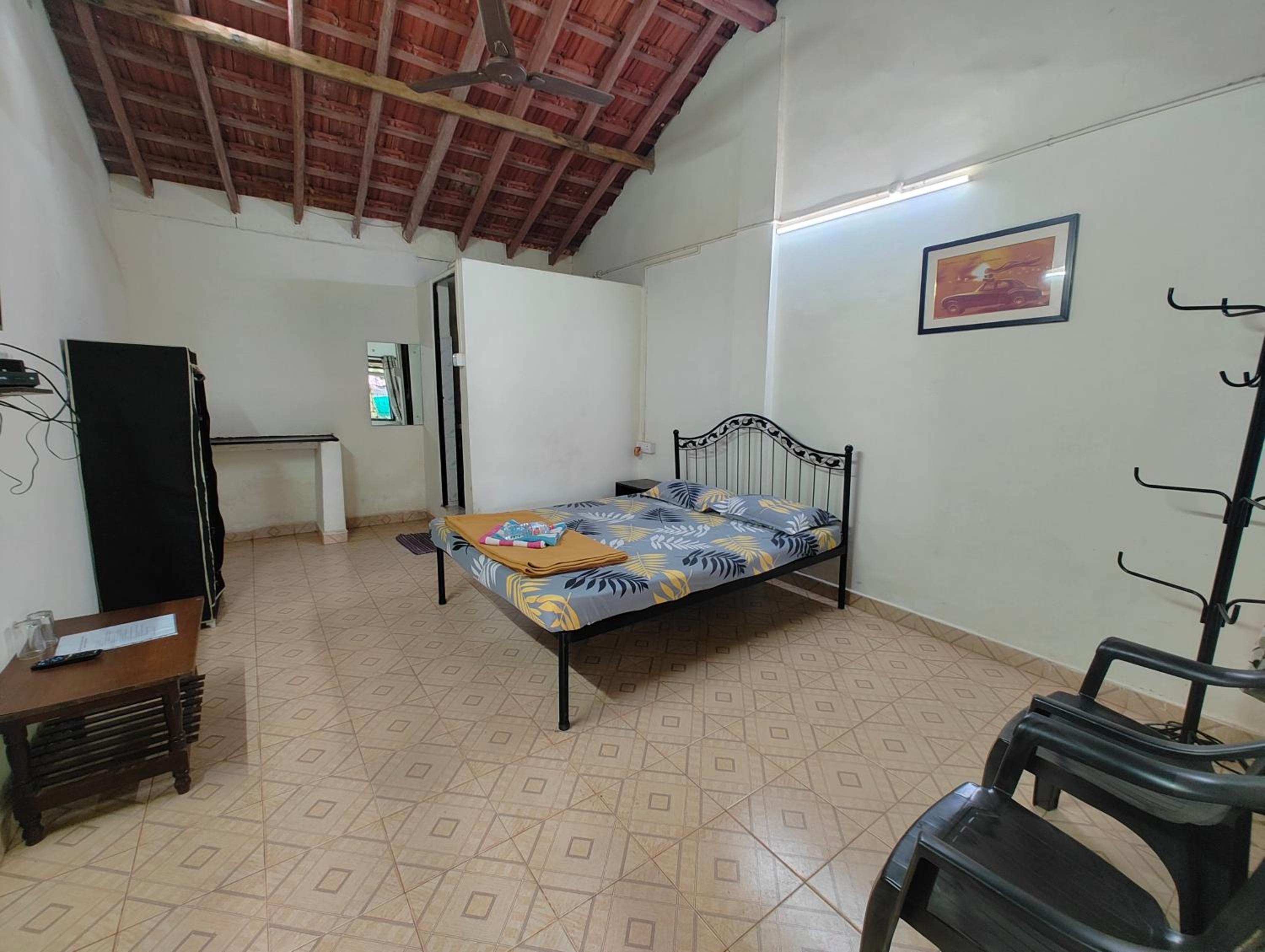 Double Room with Garden View - Photo 9