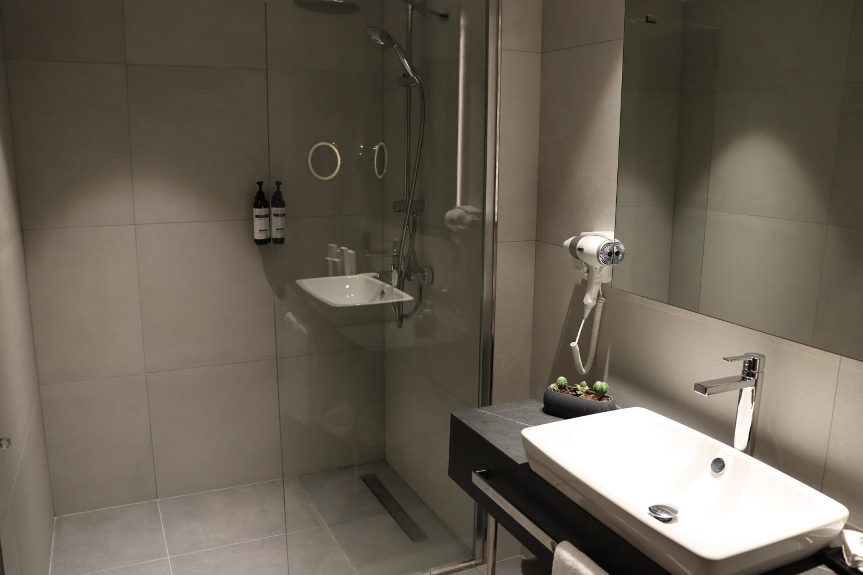 Deluxe Double Room photo 2