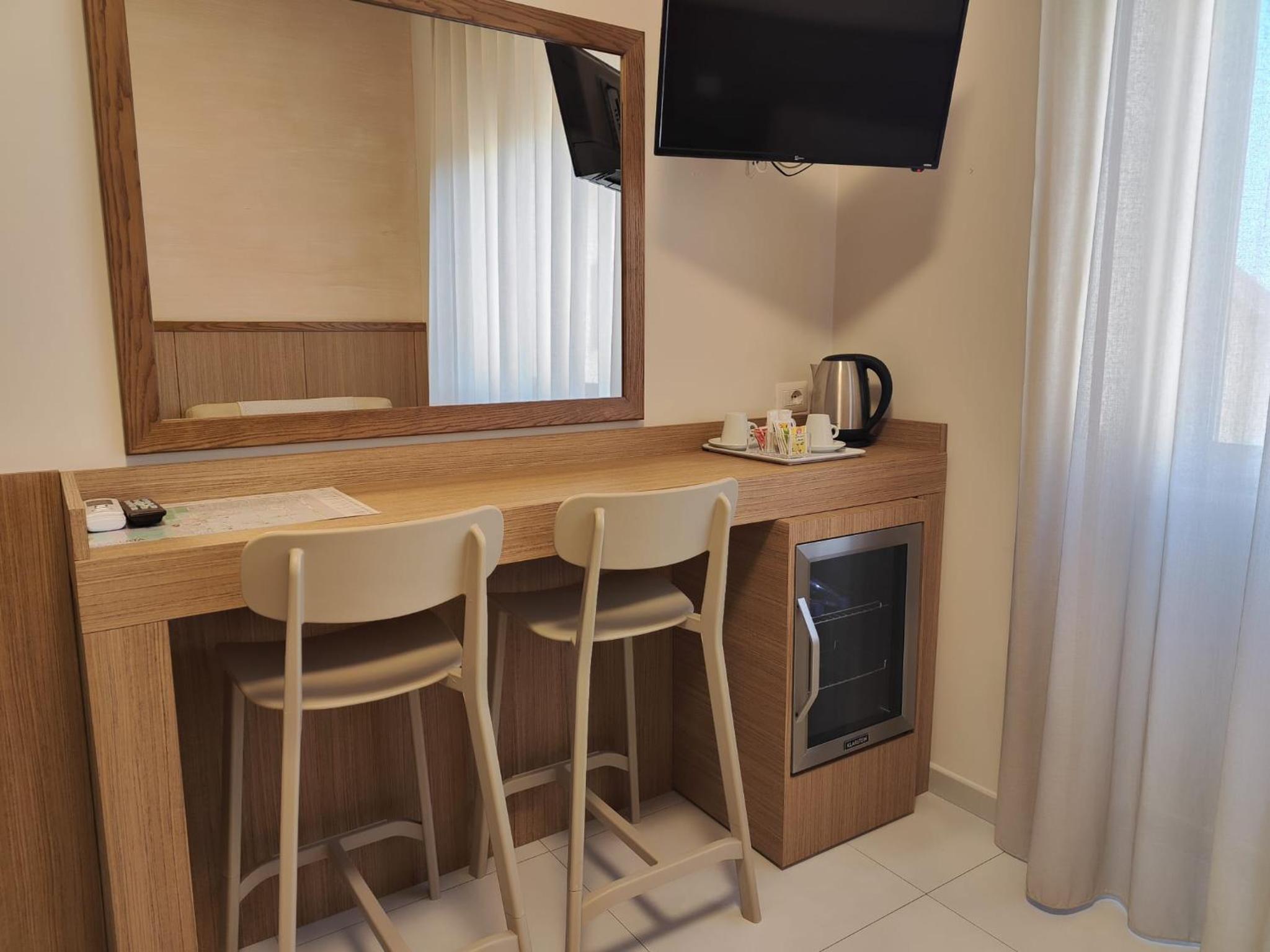Deluxe Triple Room - Photo 4