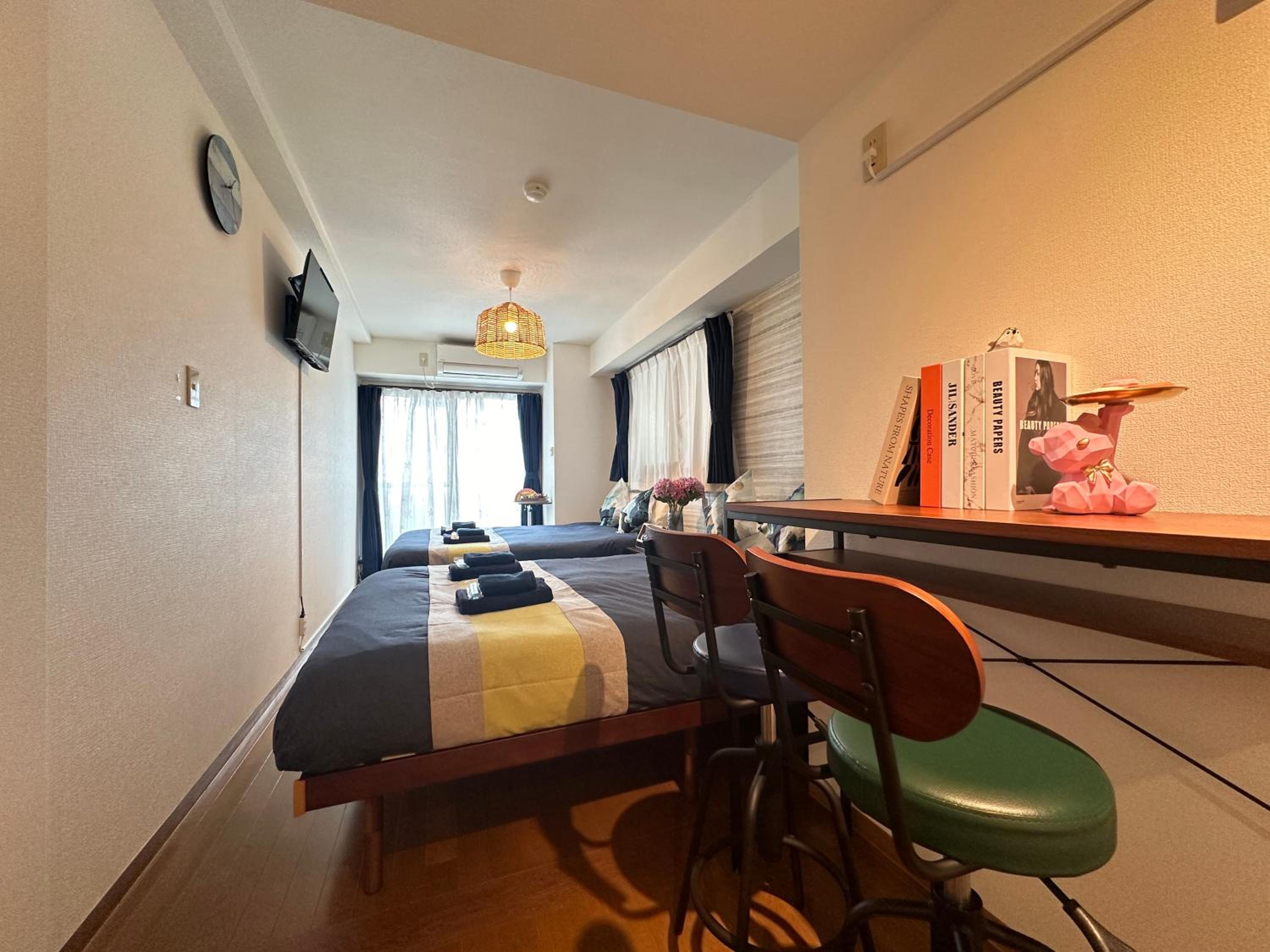 One-Bedroom Apartment photo 2