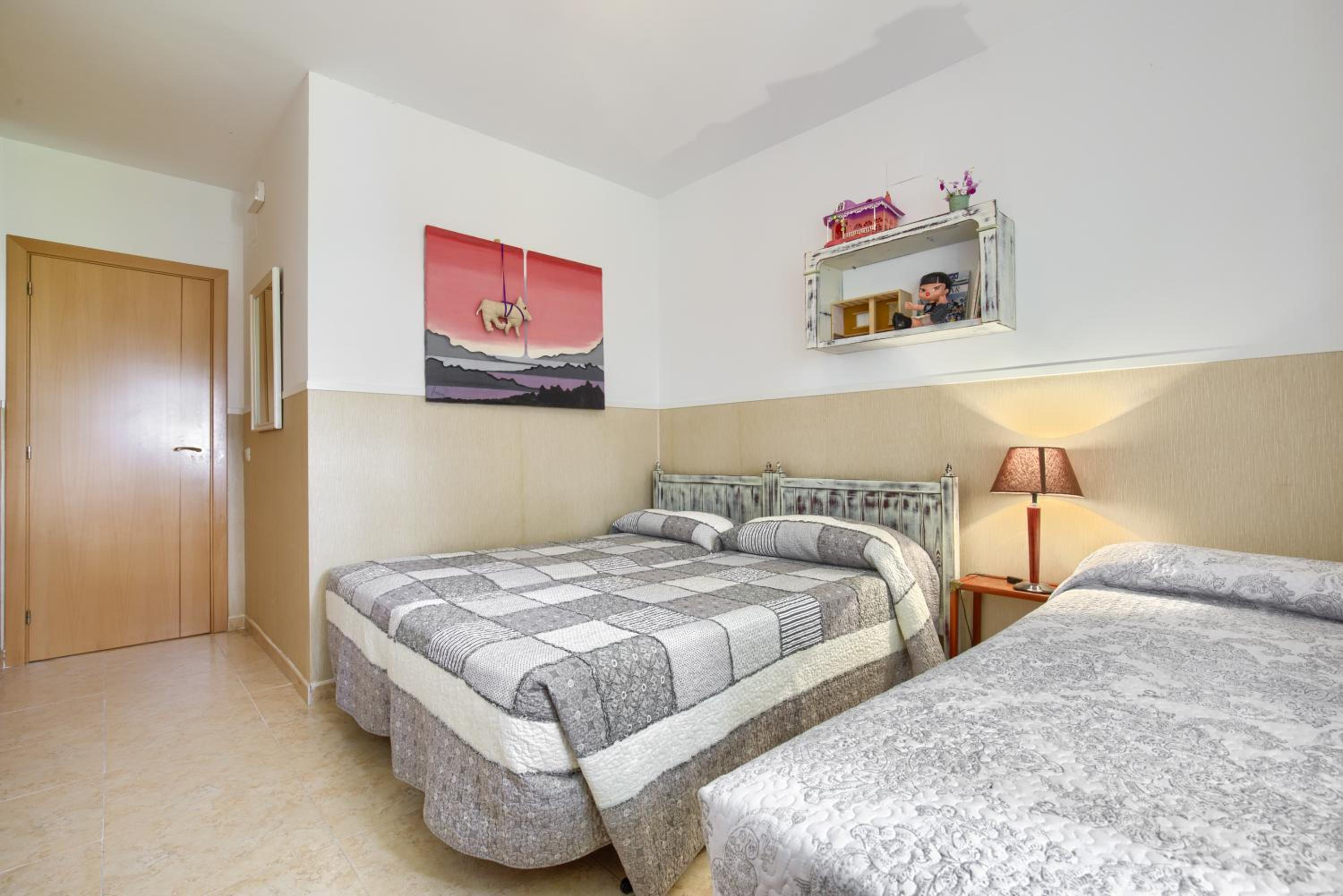 Casa de cinco habitaciones