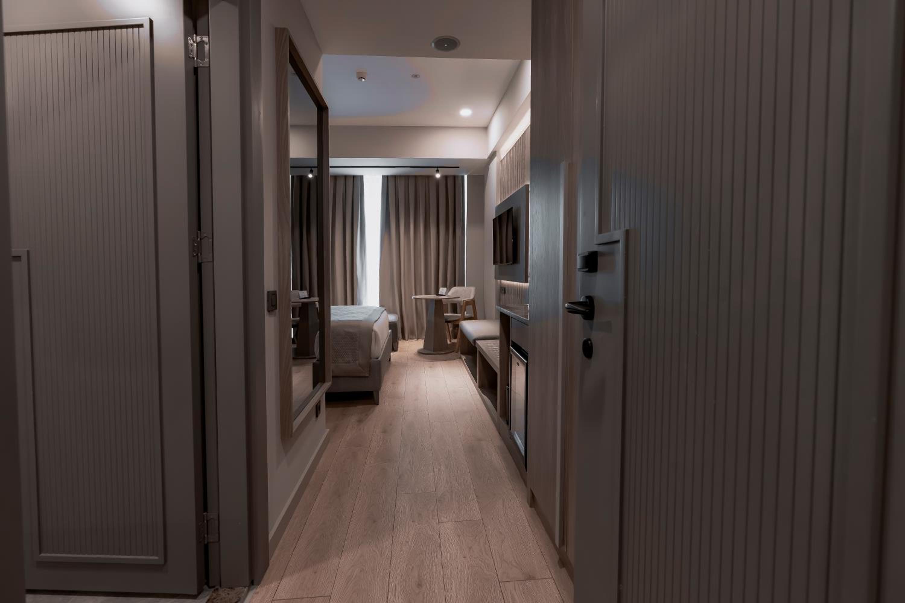 Available room