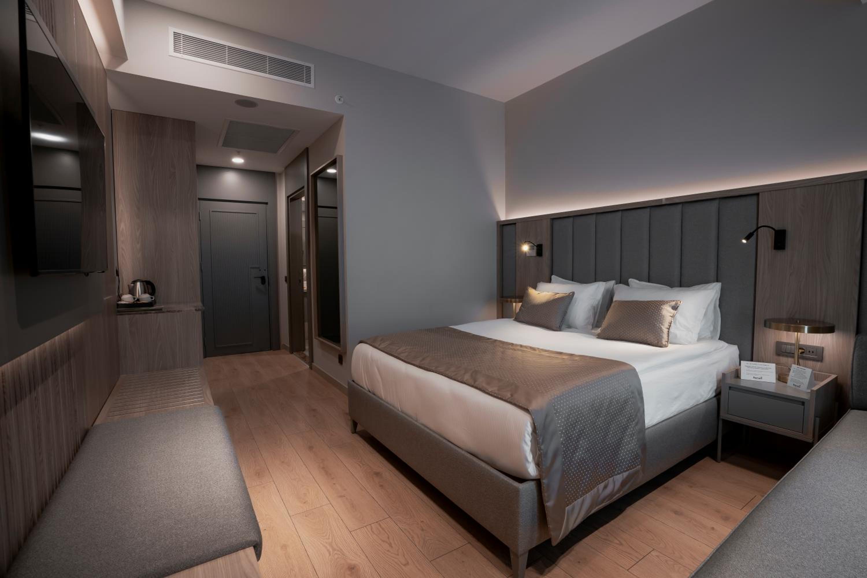 Available room