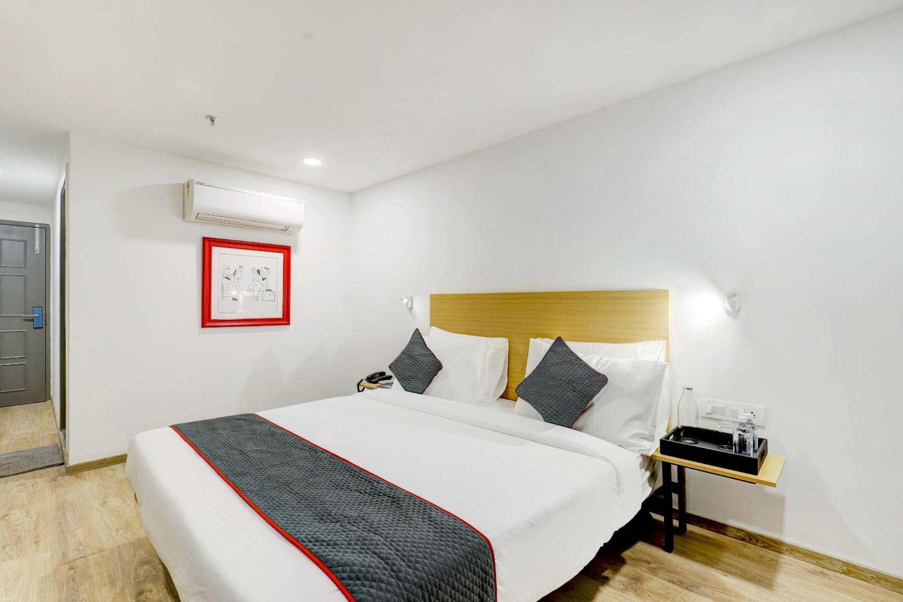 Standard Double Room photo 3