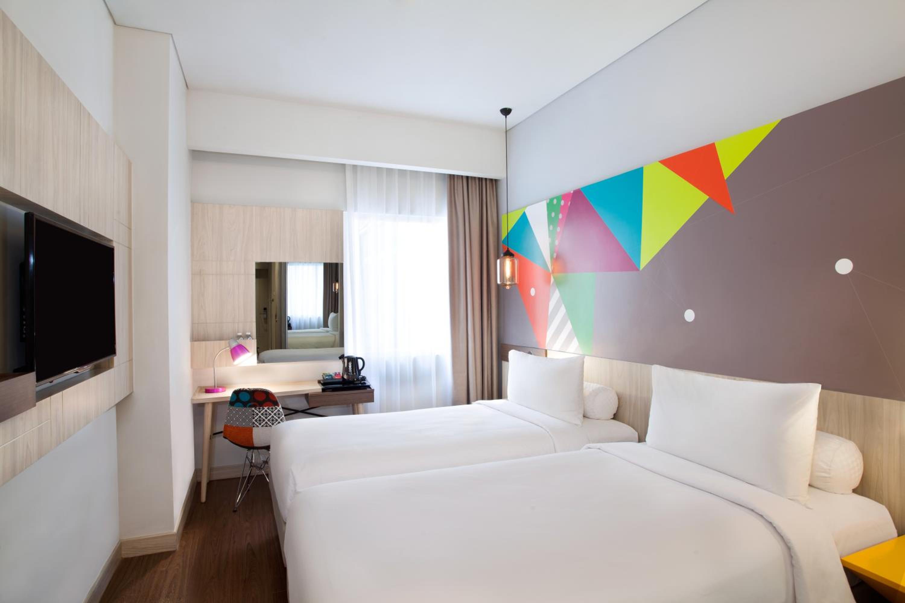 Superior Twin Room with Free scheduled shuttle to nearest mall