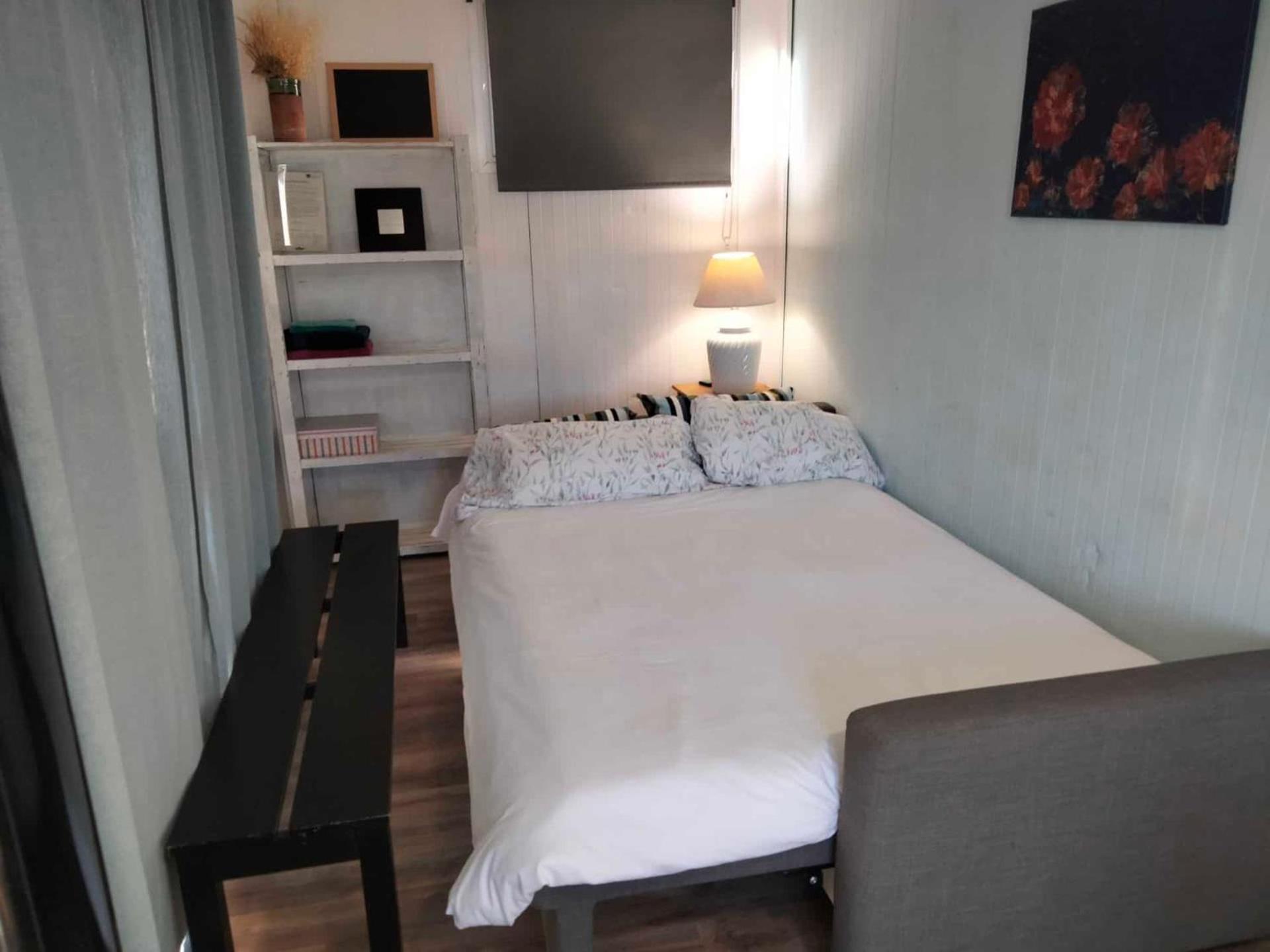 Apartment with Terrace - Photo 5