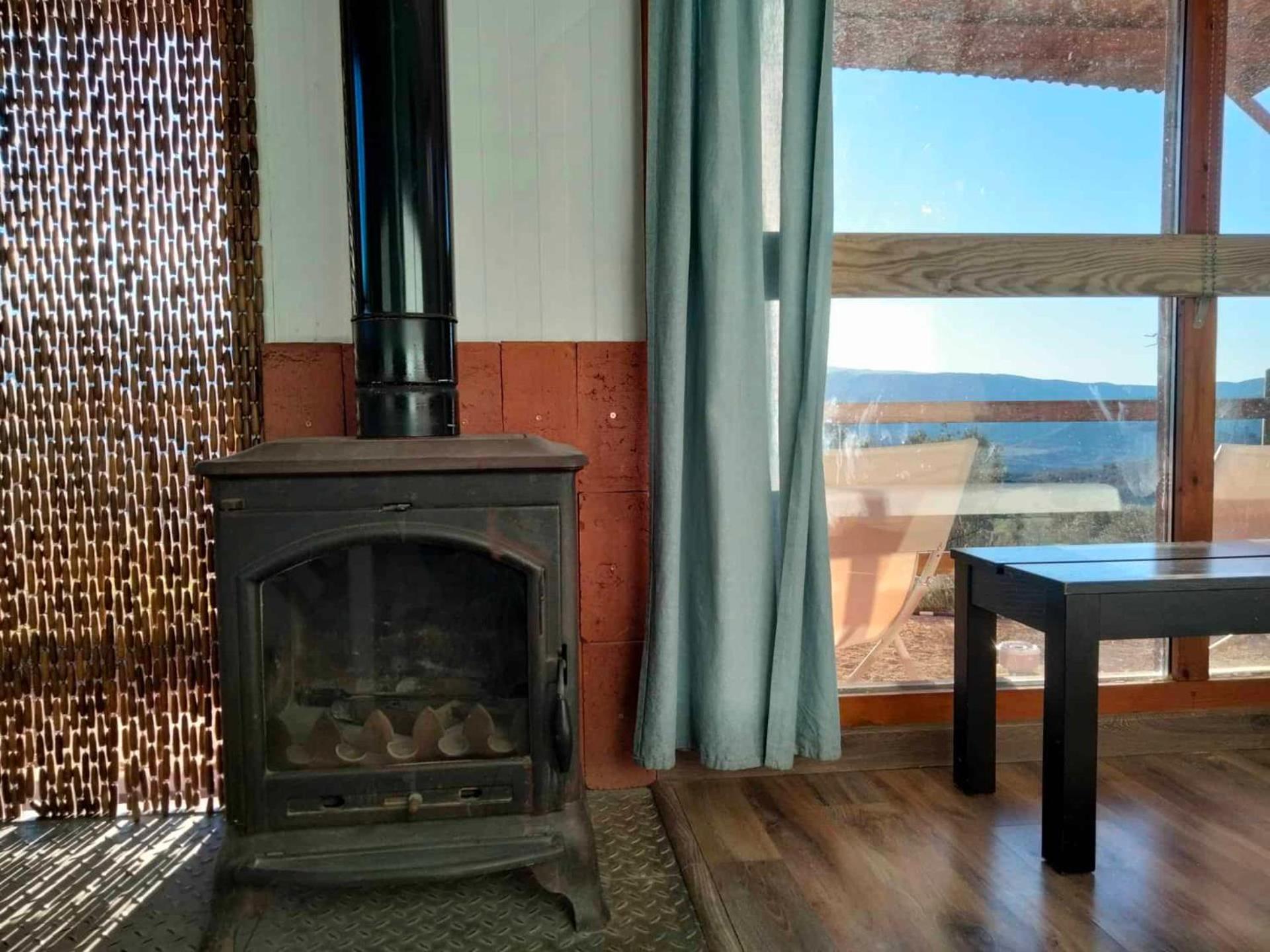 Apartment with Terrace - Photo 2