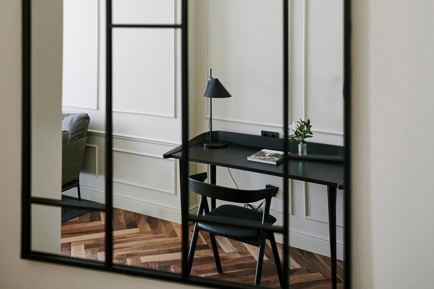 Suite - Photo 4