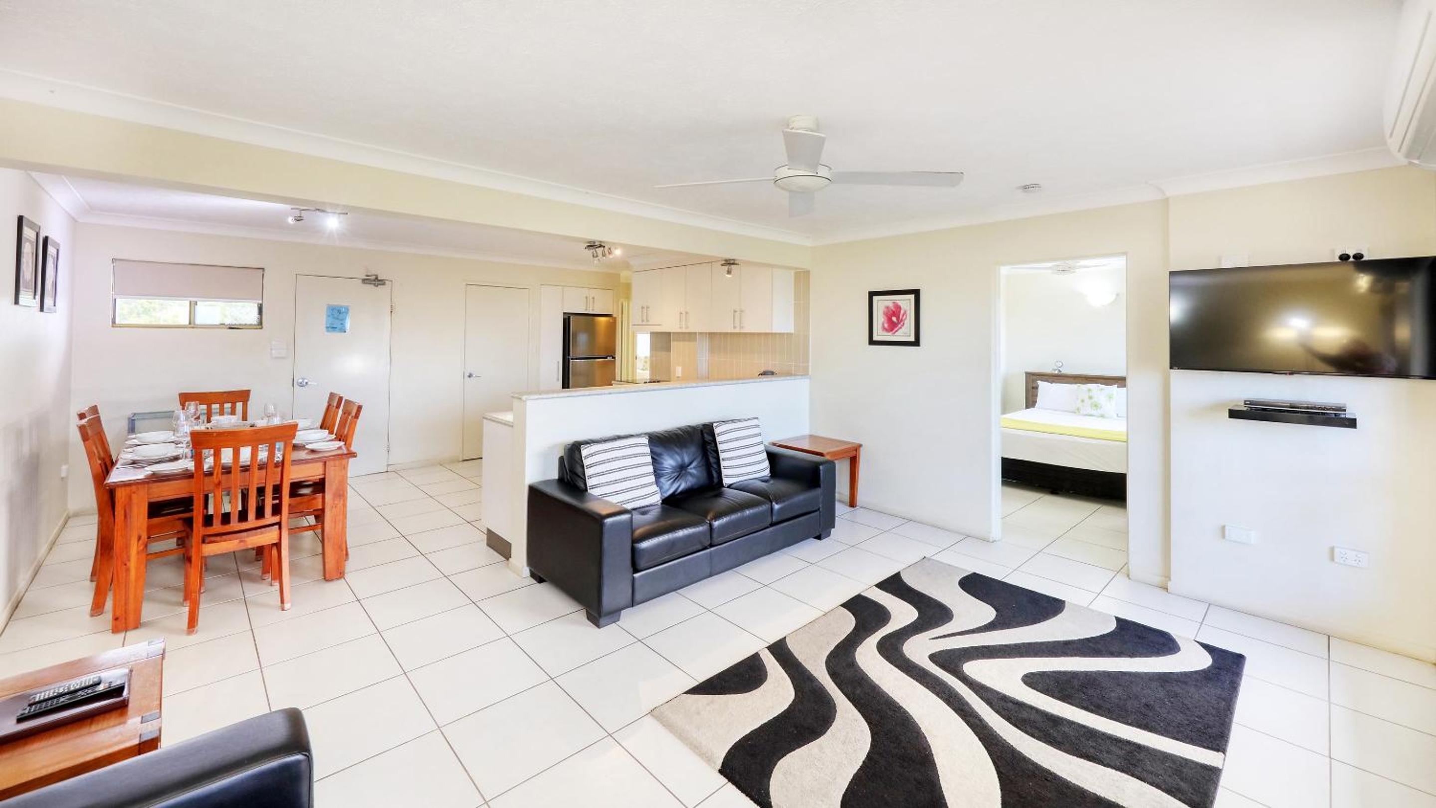 Three-Bedroom Apartment photo 1