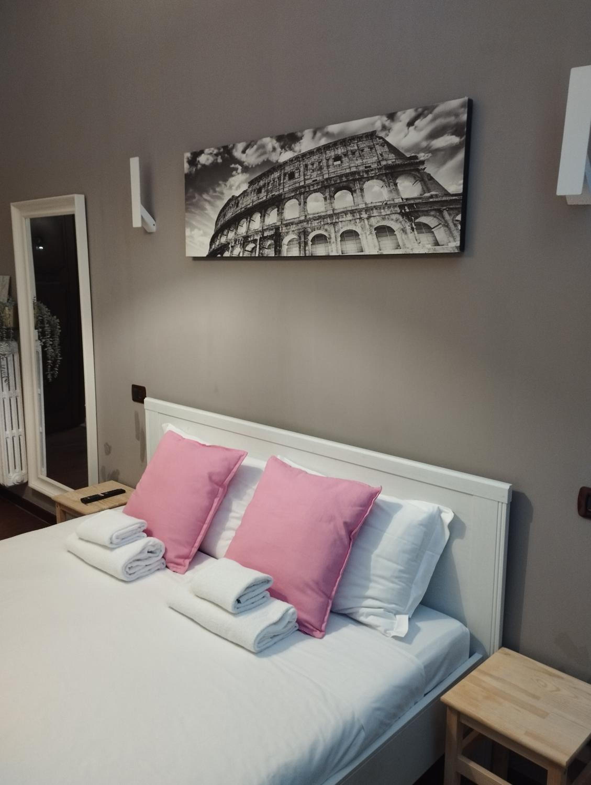 Deluxe Double Room with Extra Bed photo 3