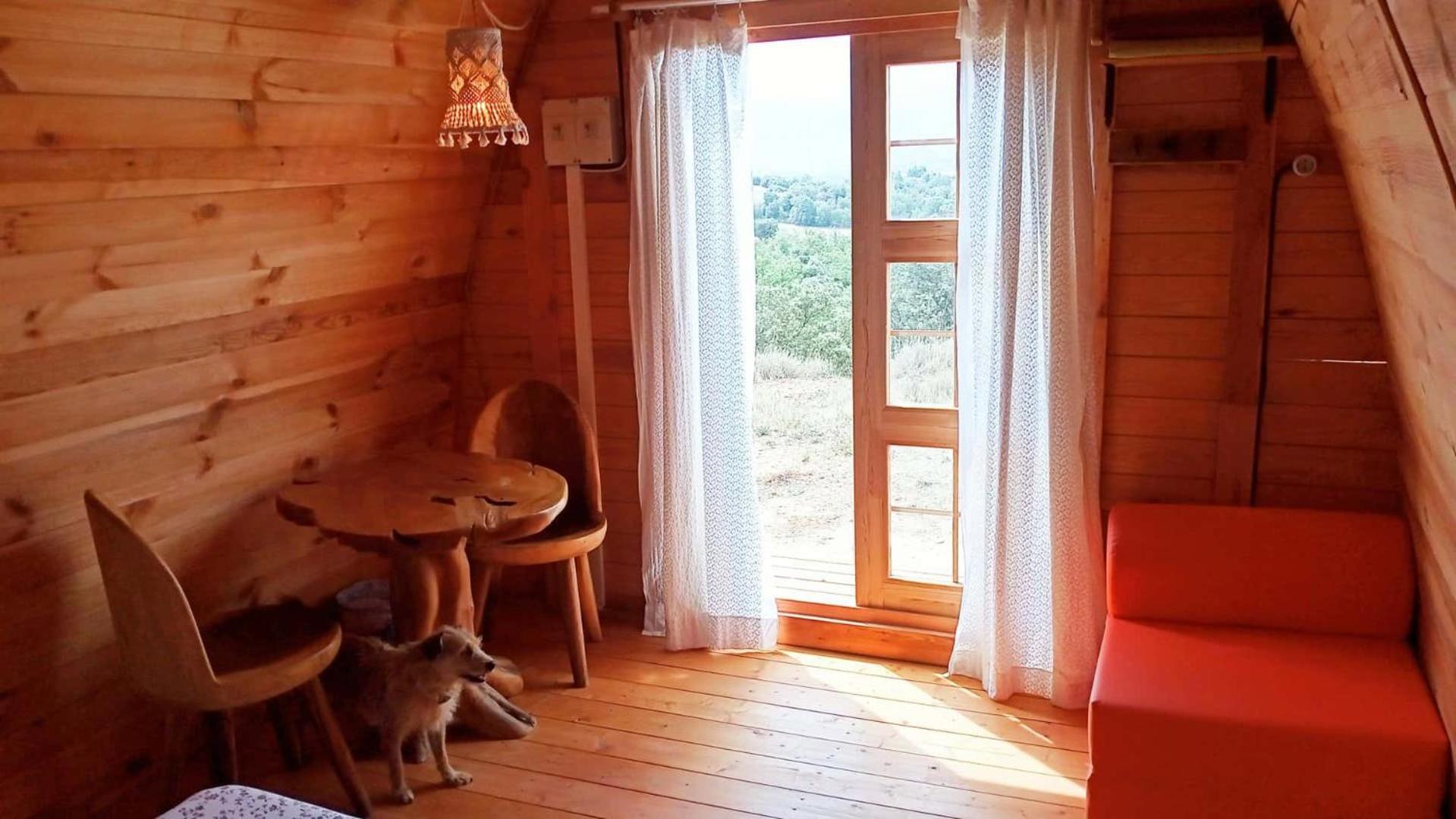Cottage with Garden View - Photo 2