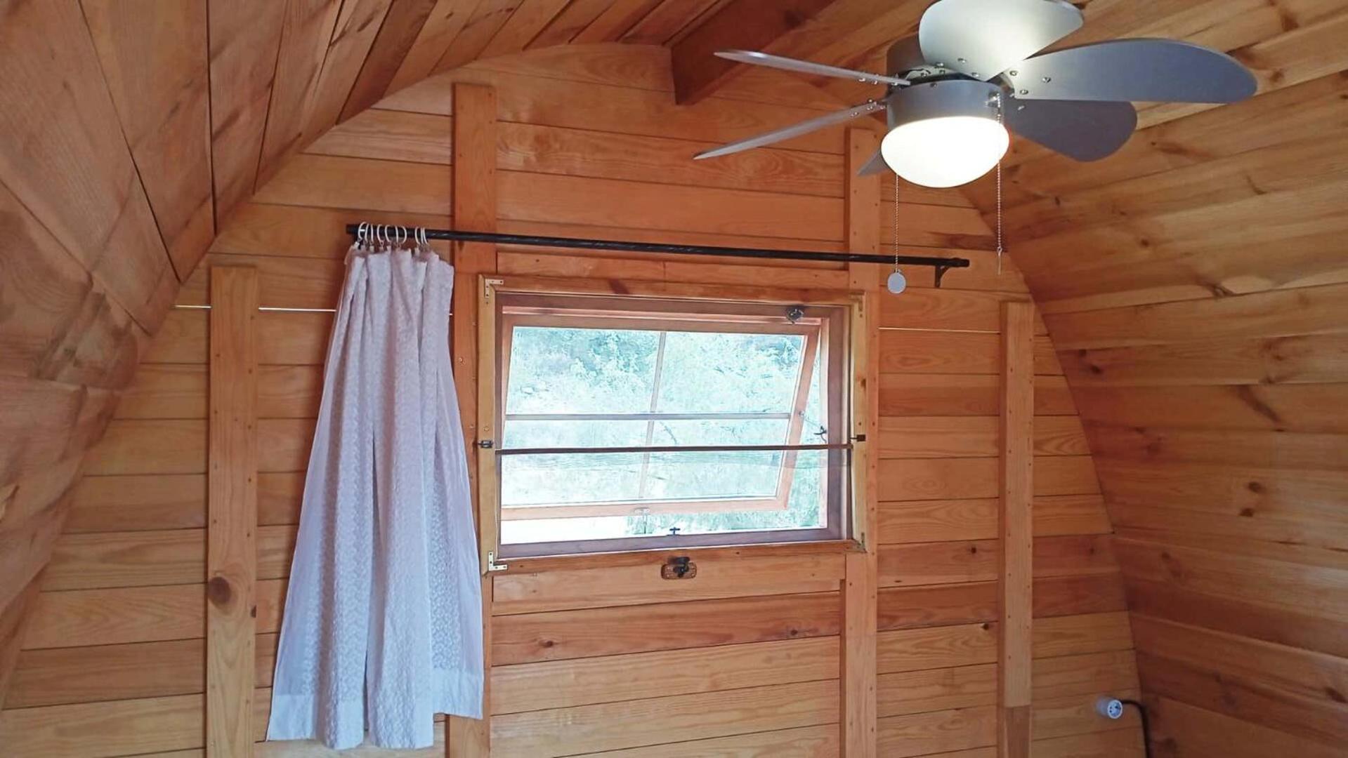 Cottage with Garden View - Photo 8