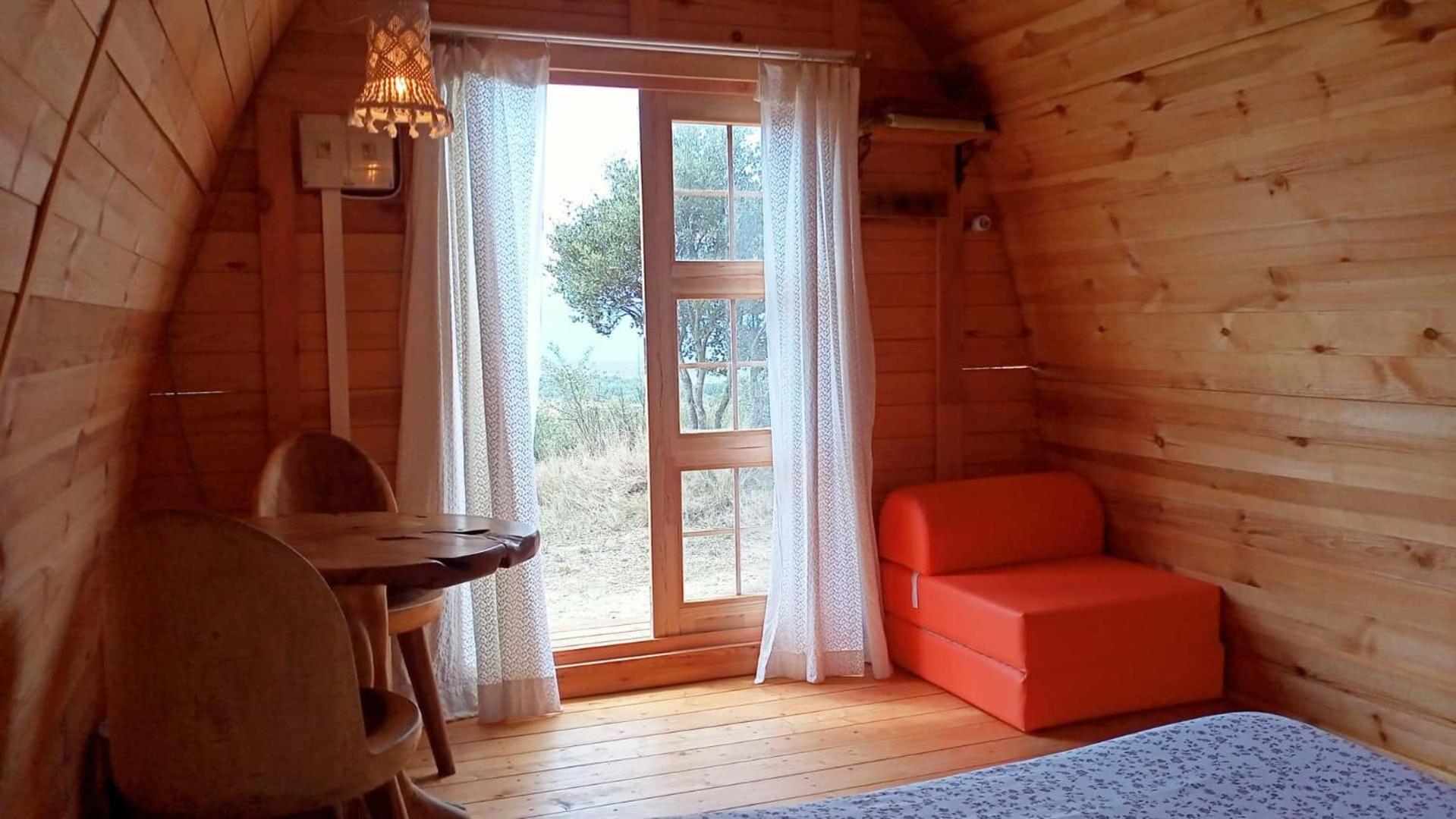 Cottage with Garden View - Photo 9