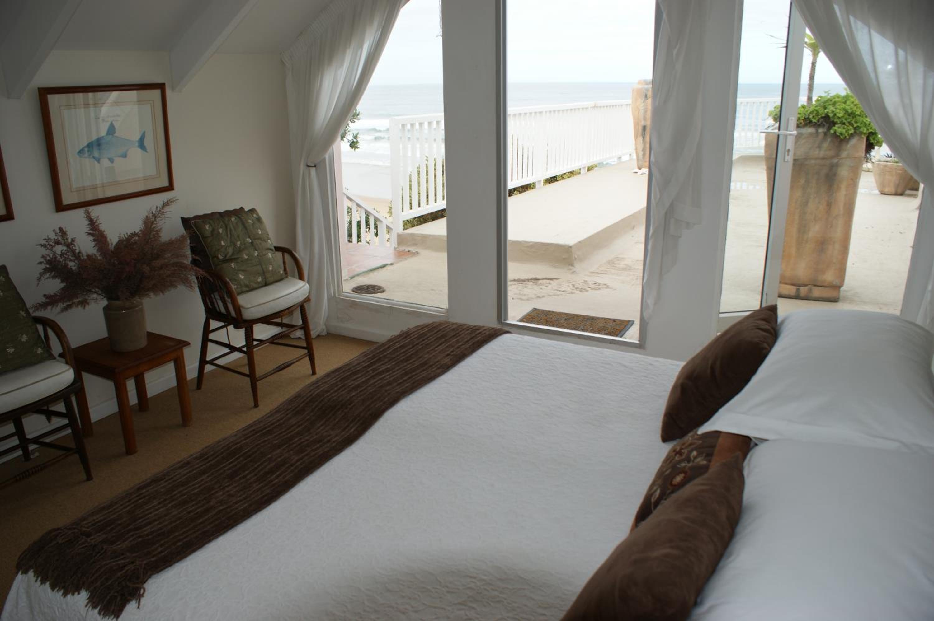 Duplex Suite with Patio and Ocean View - Pebbles photo 1