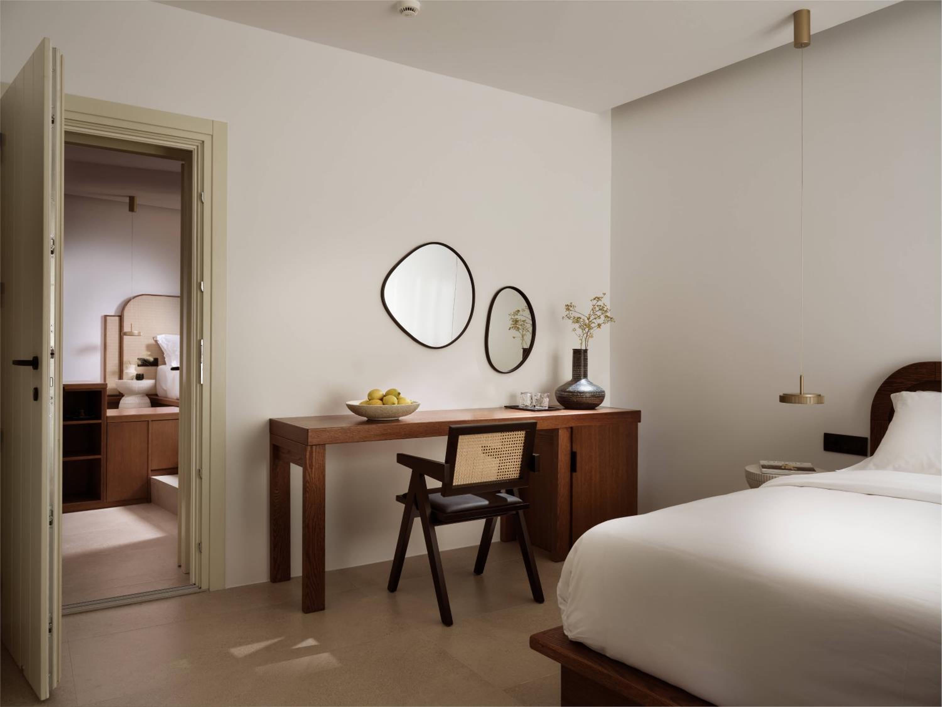 Zweizimmer-Suite mit Tauchbecken