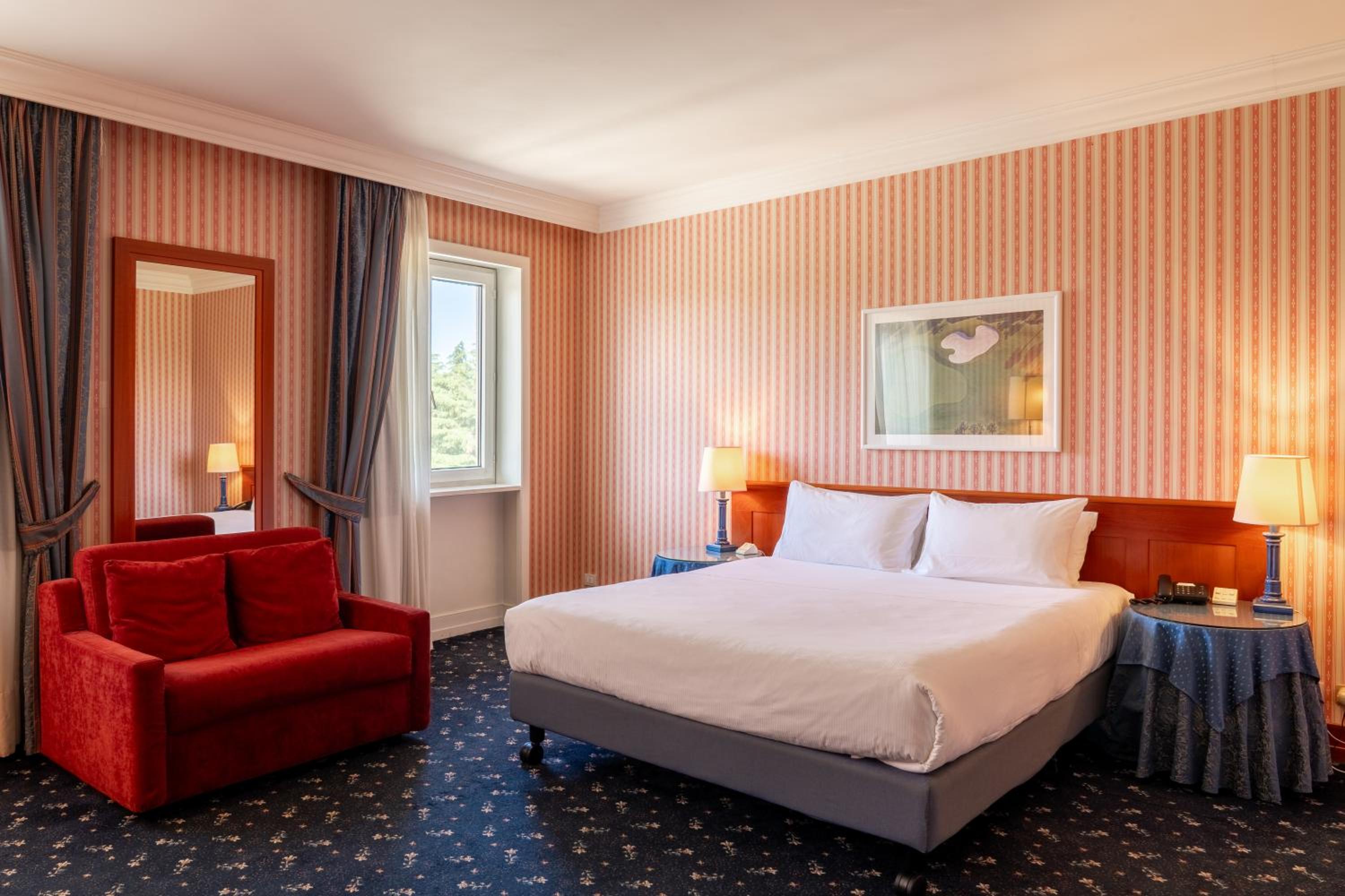 Deluxe Double or Twin Room with Balcony photo 1