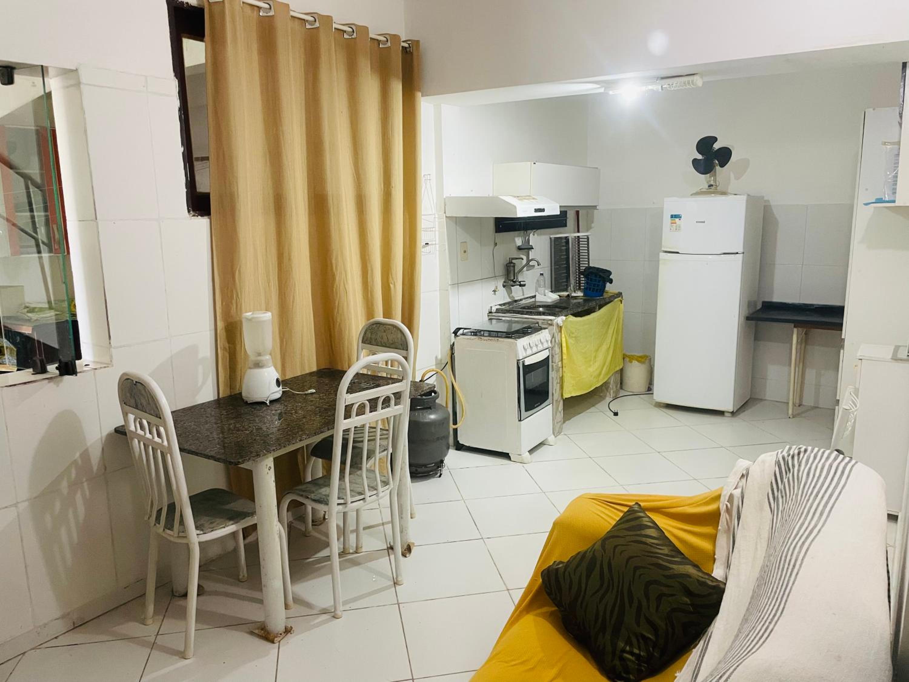 Single Room with Private Bathroom photo 2