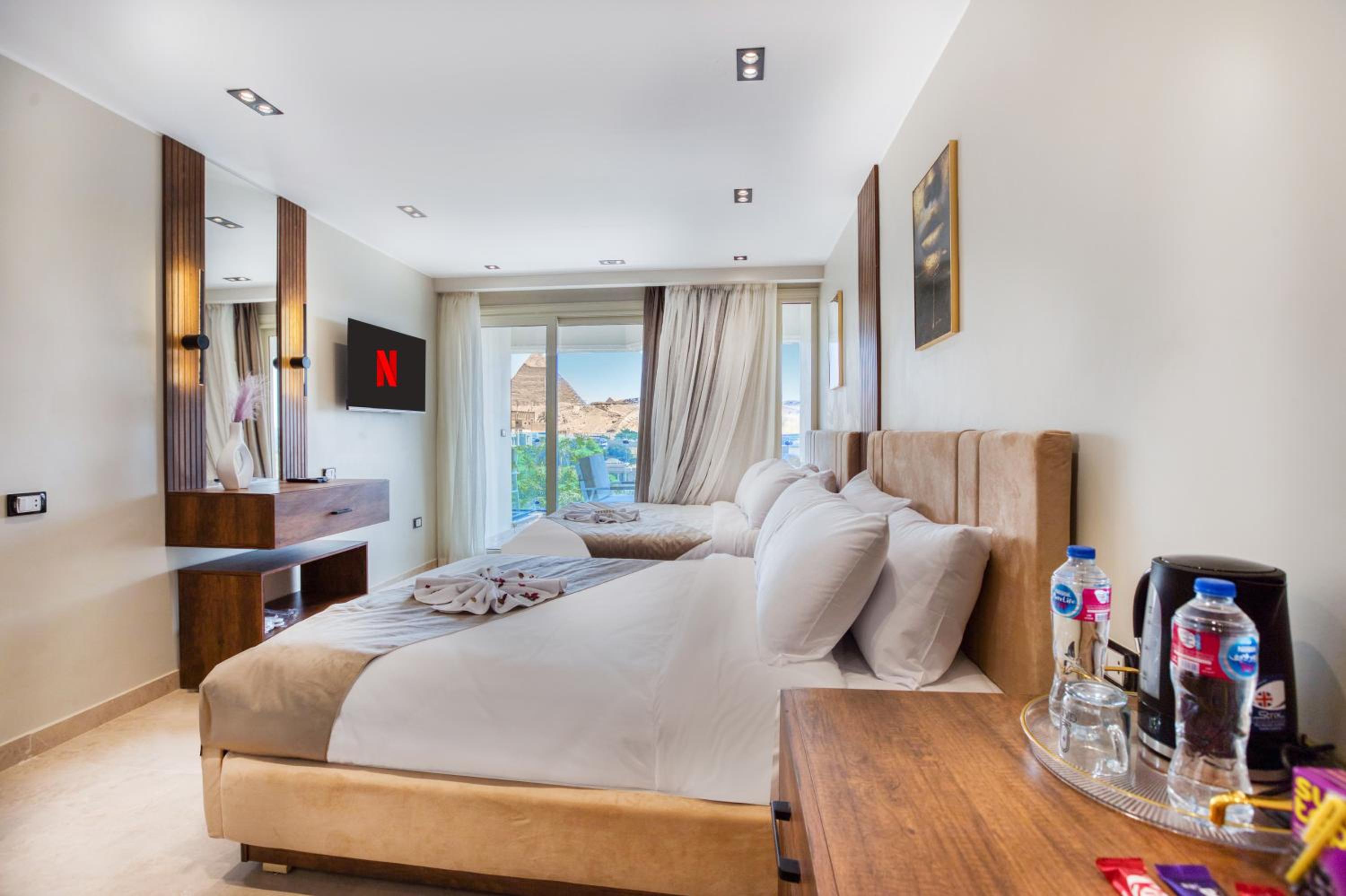 Quadruple Room with Balcony photo 1