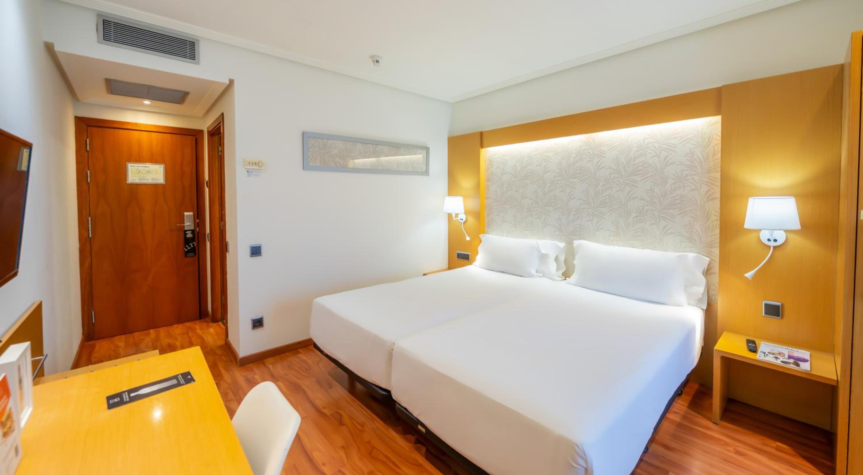 Double Room photo 2