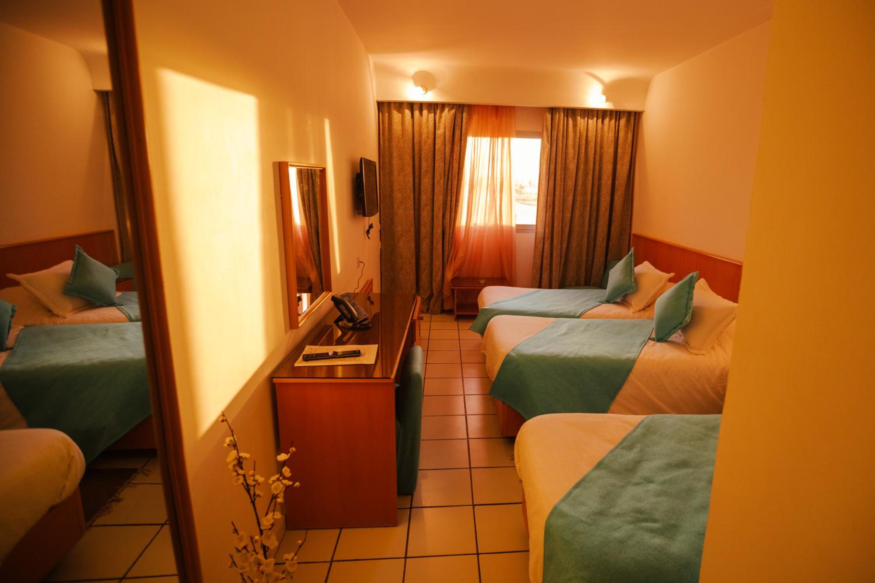 Triple Room - Photo 3