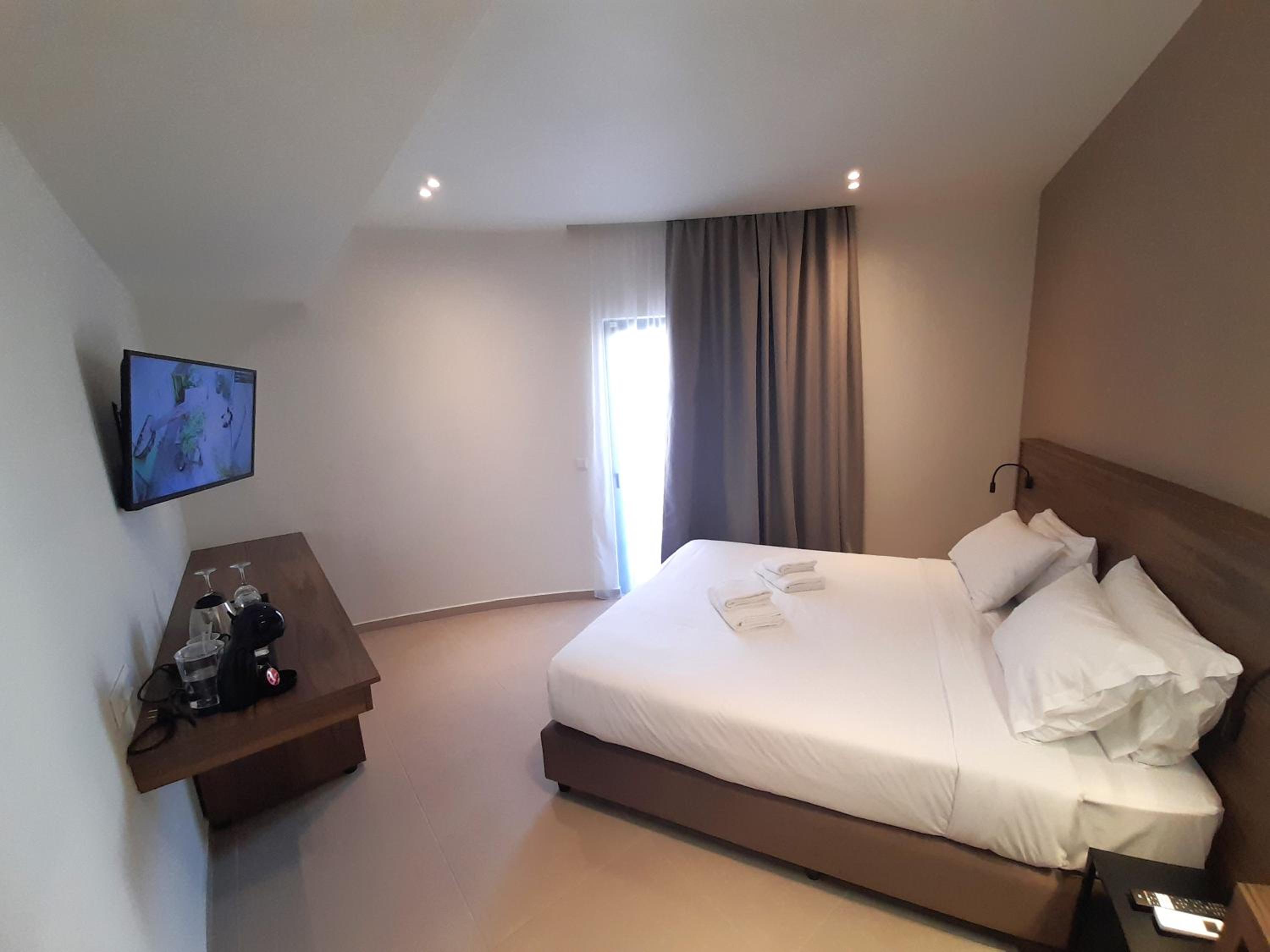 Junior Suite - Photo 6