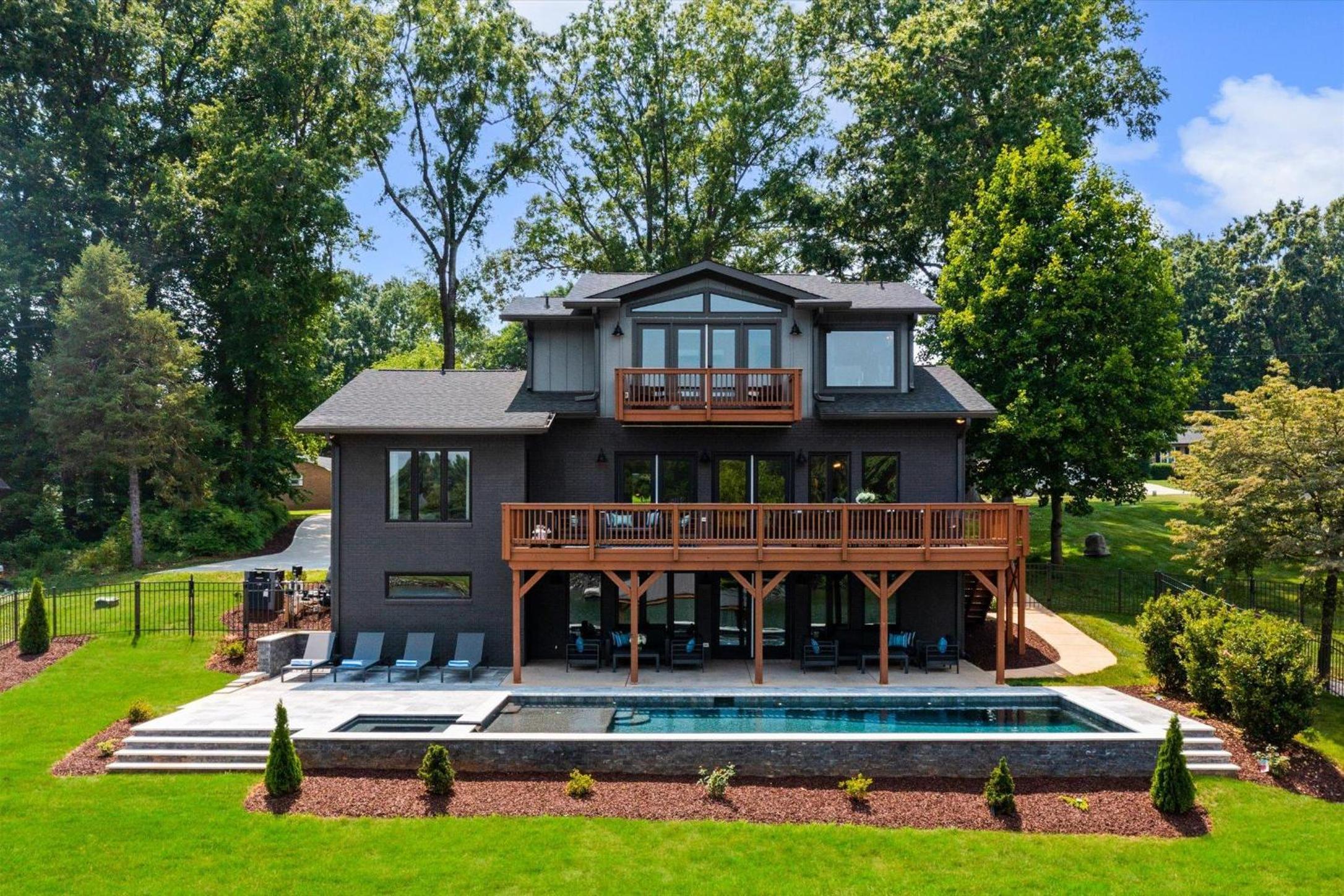 Vacation Home photo 2