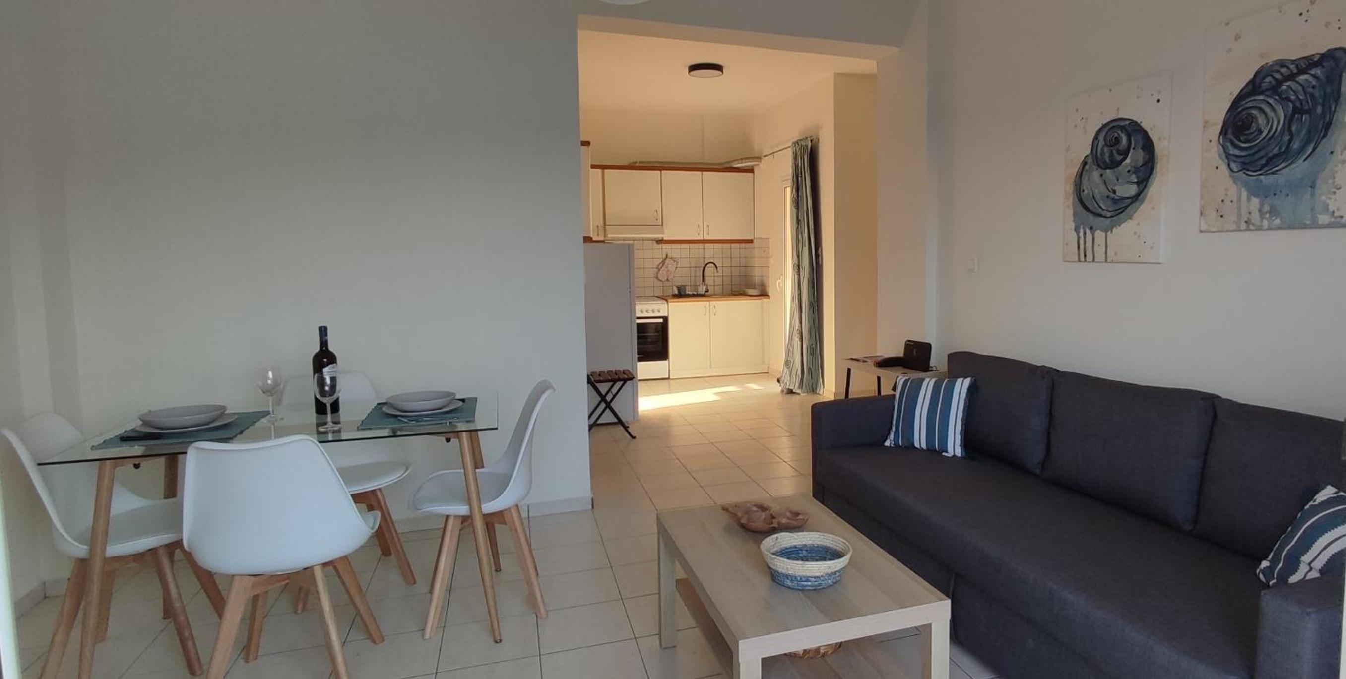 One-Bedroom Apartment