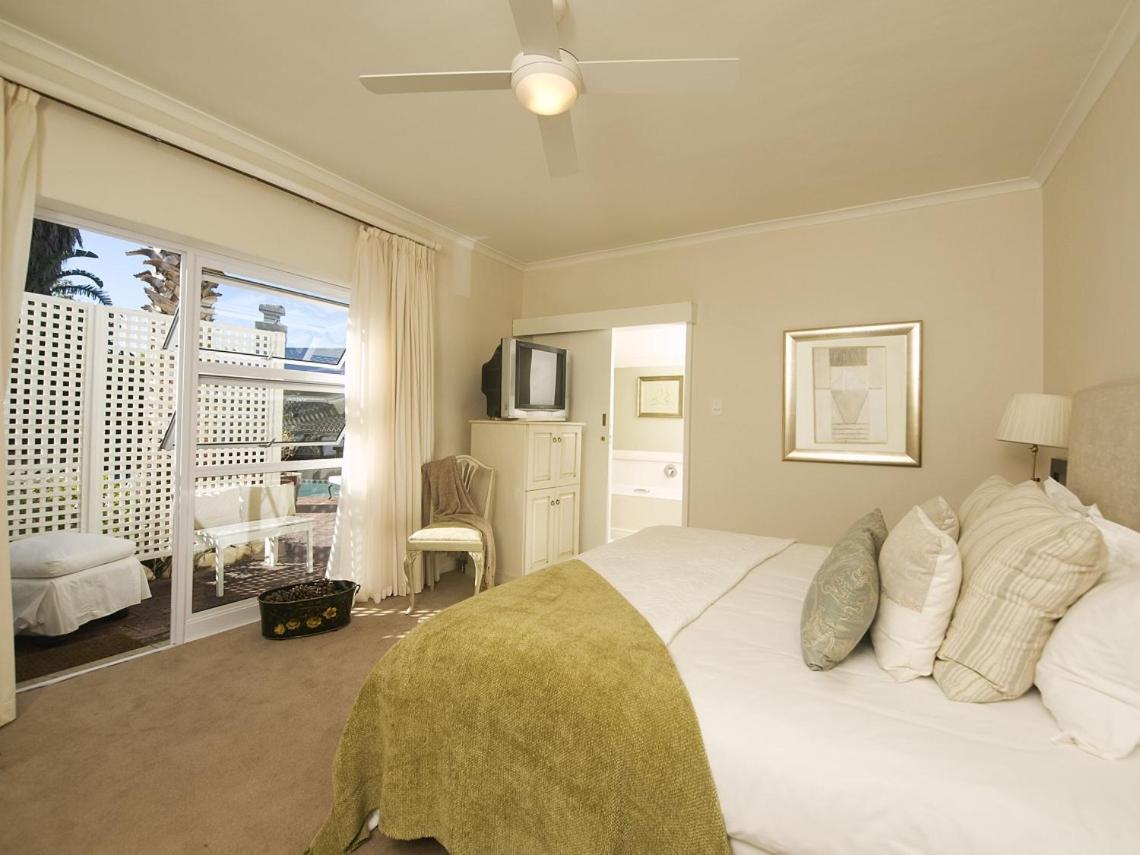 Junior Suite with Garden View photo 1
