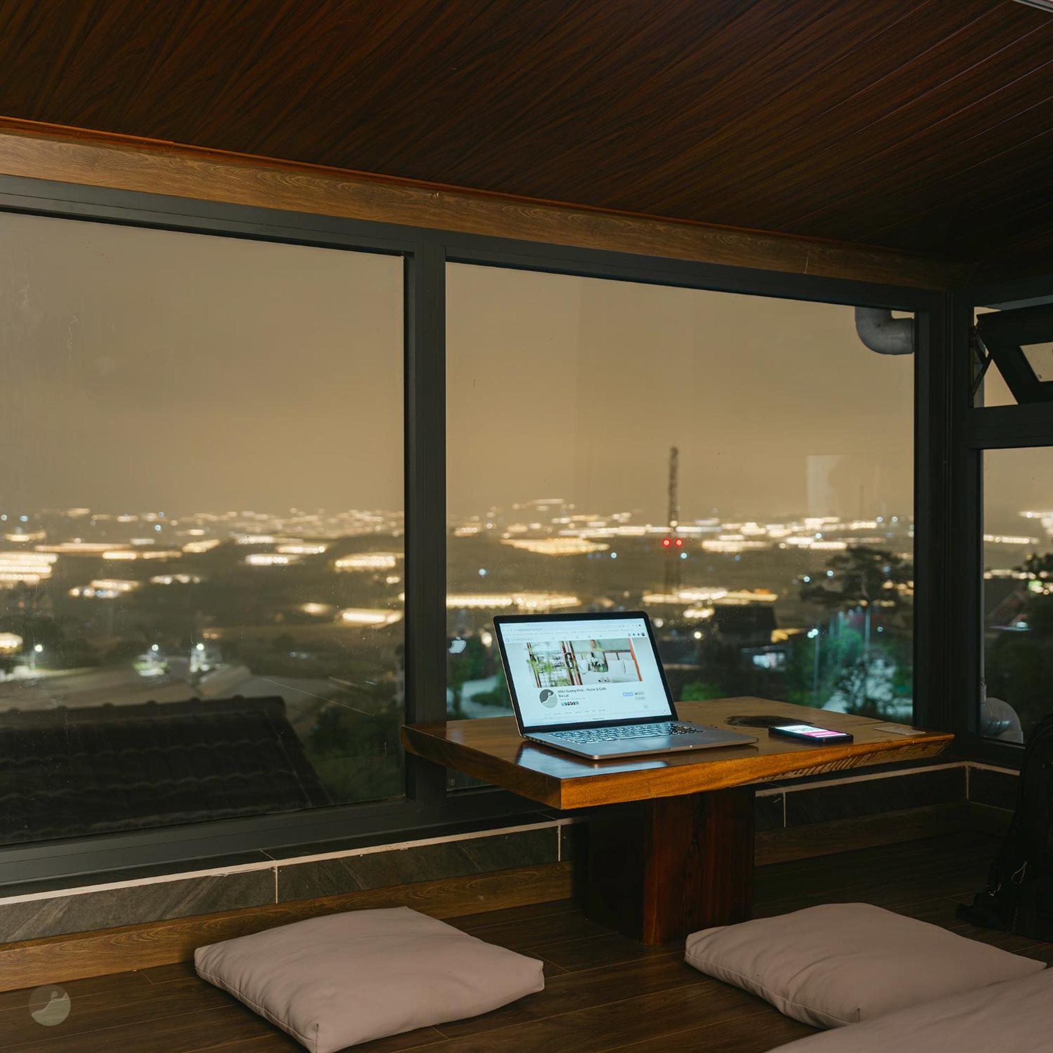 Deluxe Family Room - Photo 21