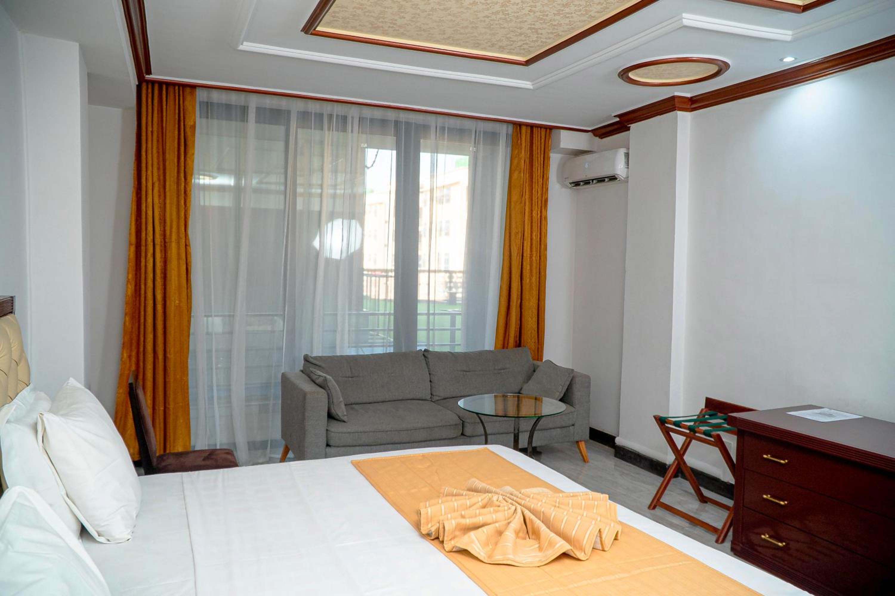 Standard Suite photo 3
