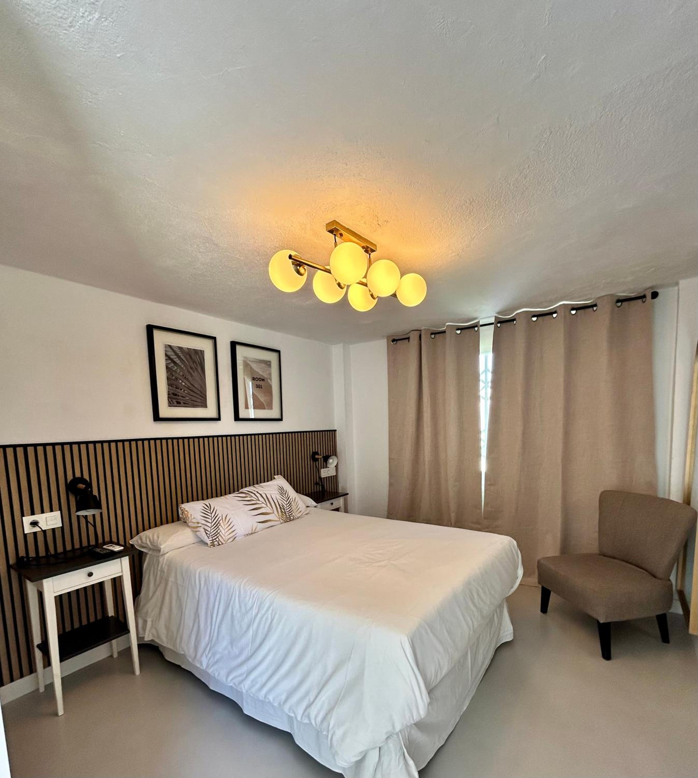 Habitación Doble Estándar o con Dos Camas Individuales.
