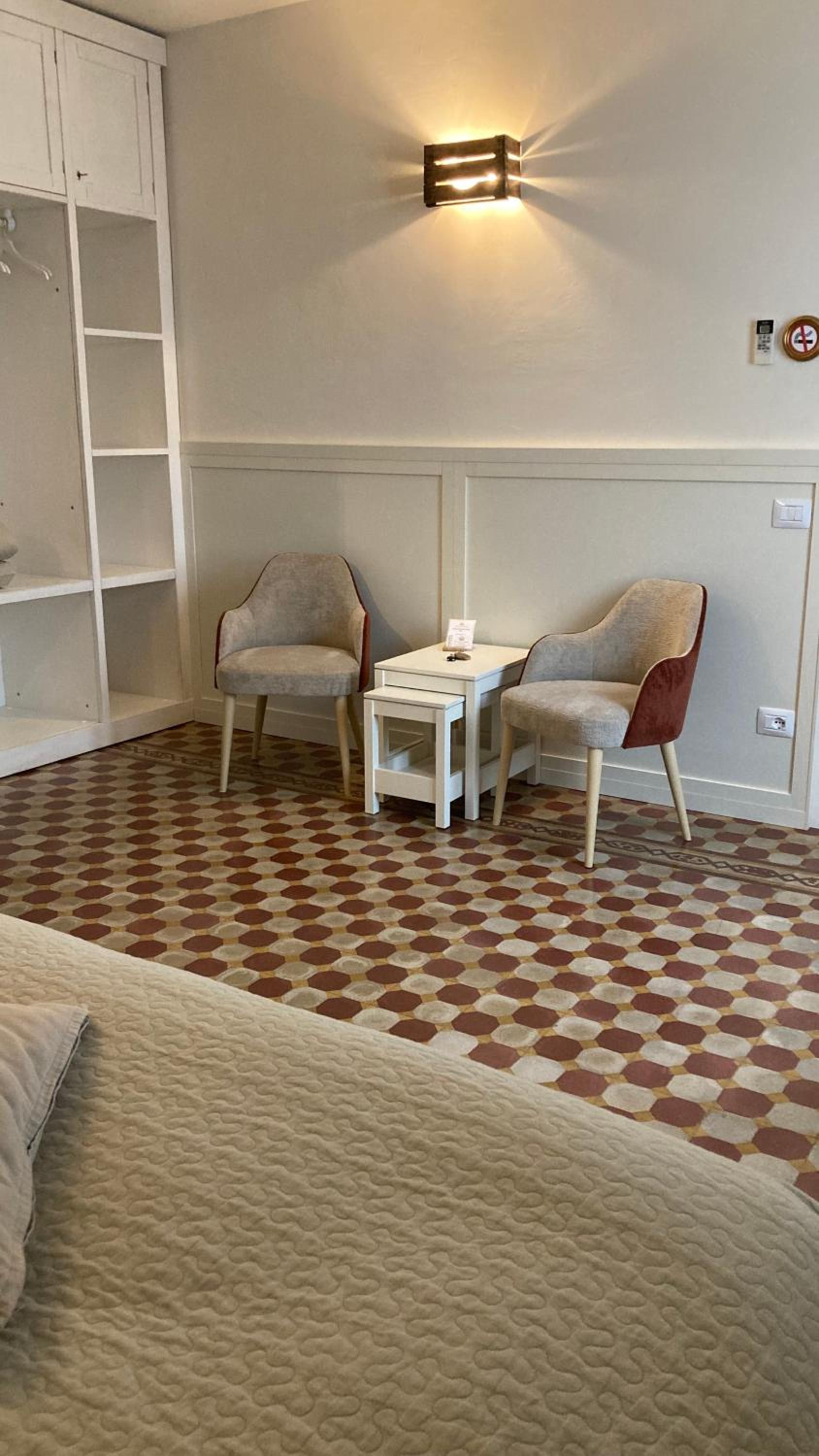Family Room - Photo 7