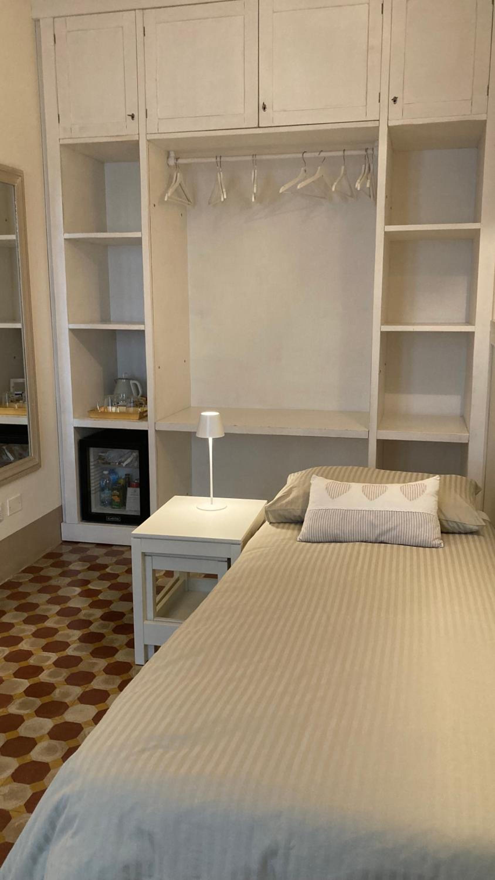 Family Room - Photo 4