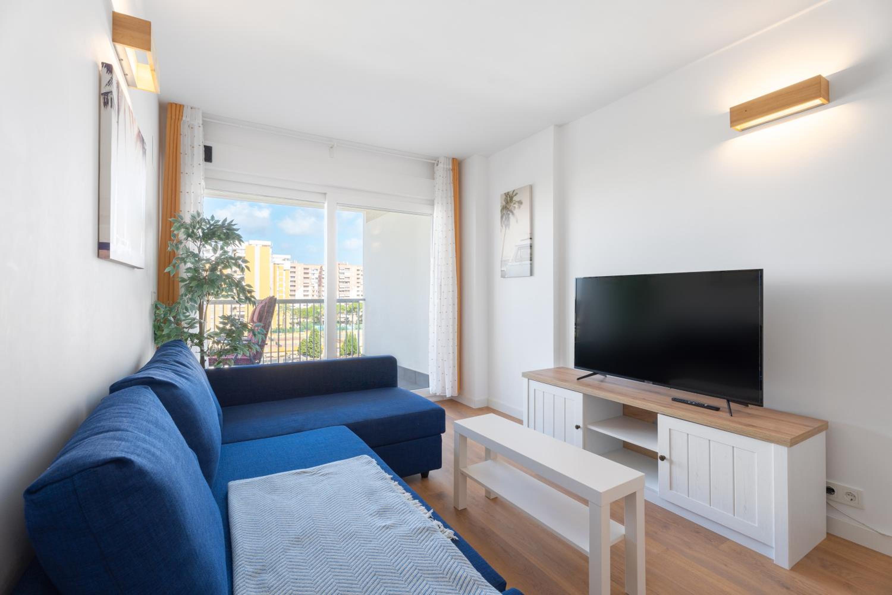 Apartamento de un dormitorio superior con balcón