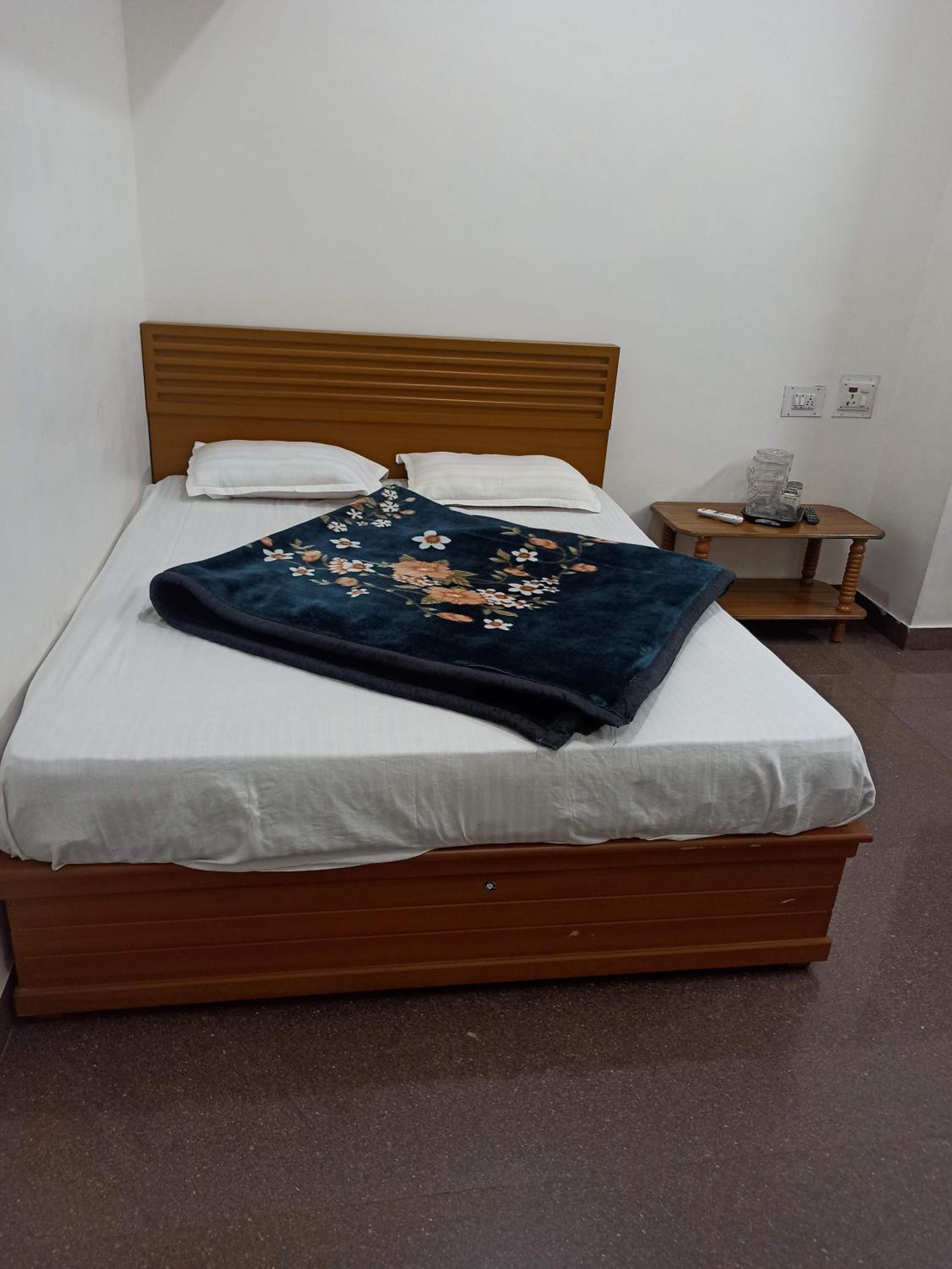 King Room With Balcony