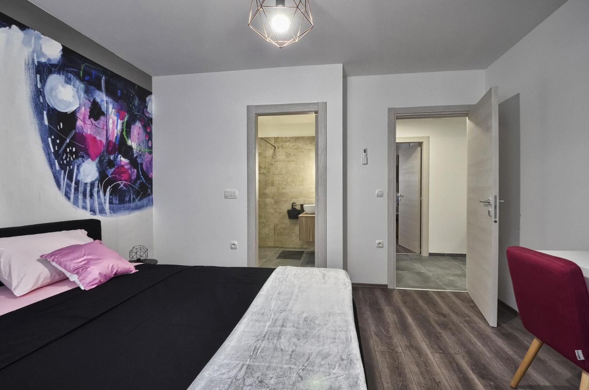 Villa photo 2