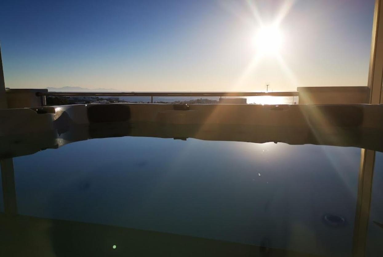 Villa photo 2
