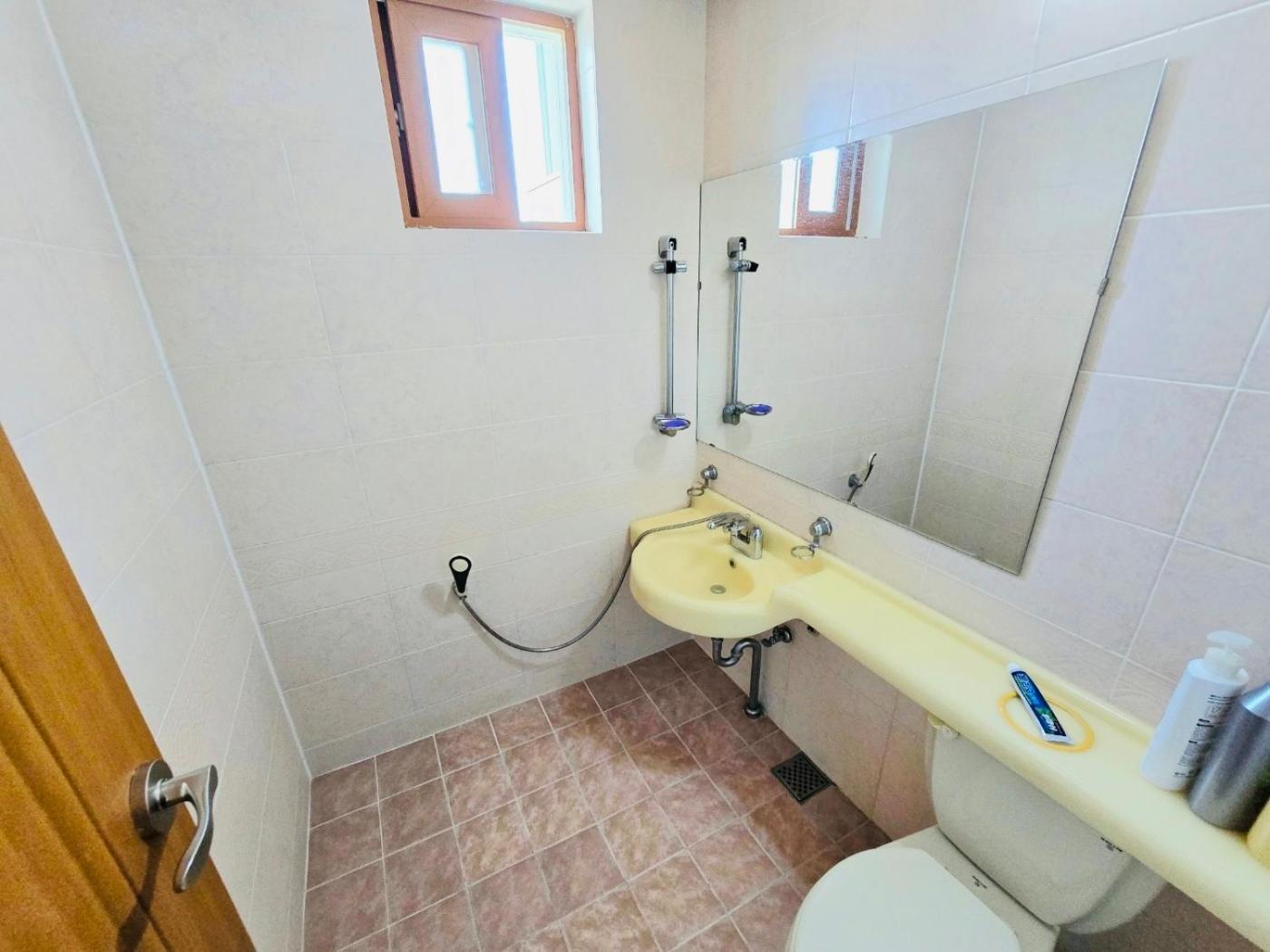Twin Room with Sea View photo 2