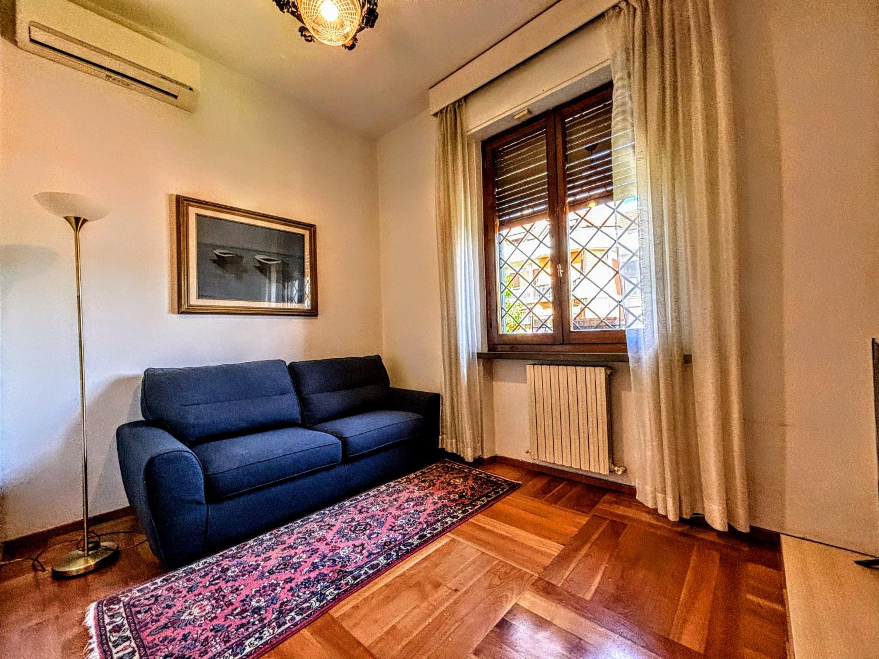 Four-Bedroom House photo 1