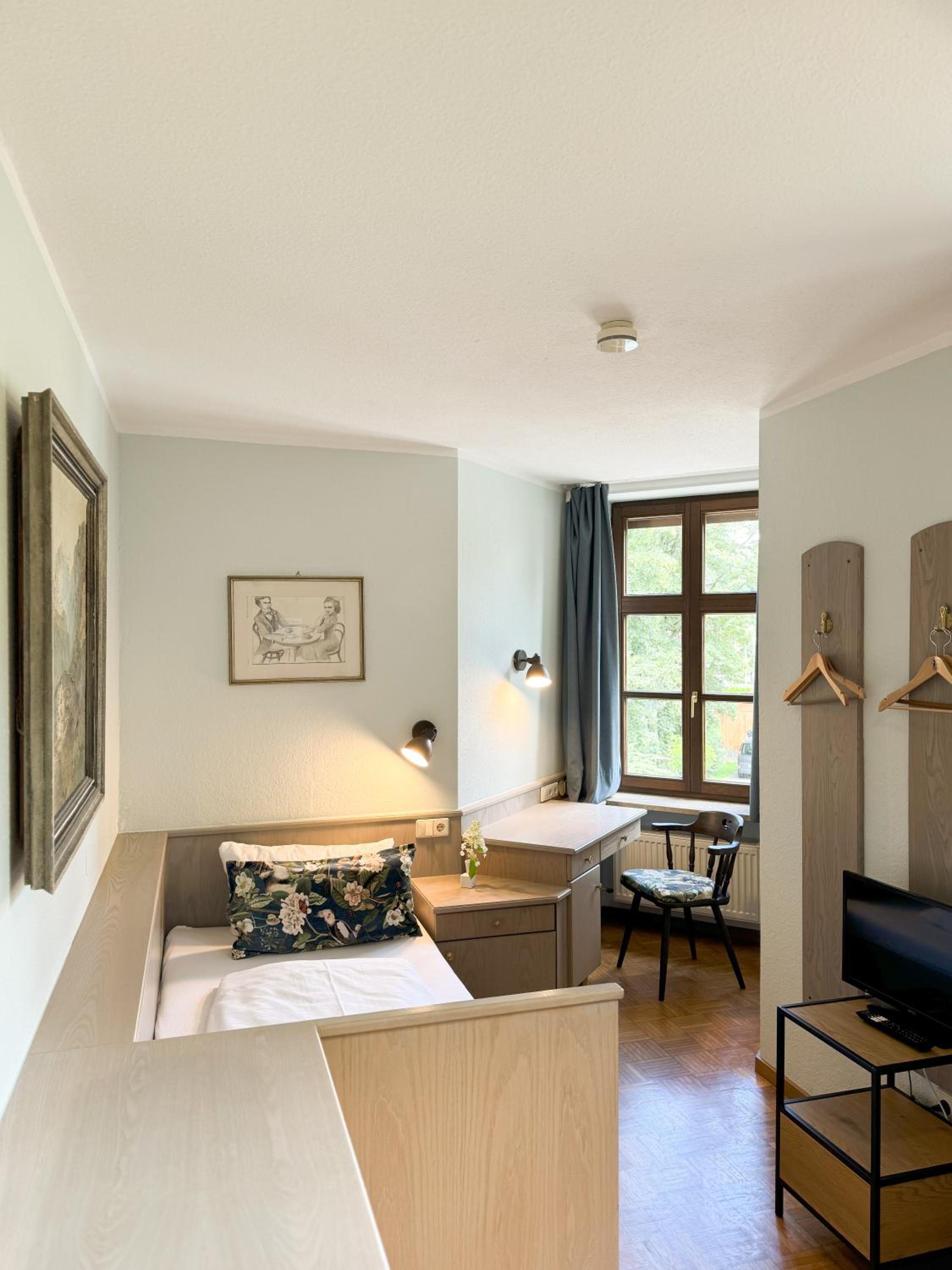 Single Room photo 1