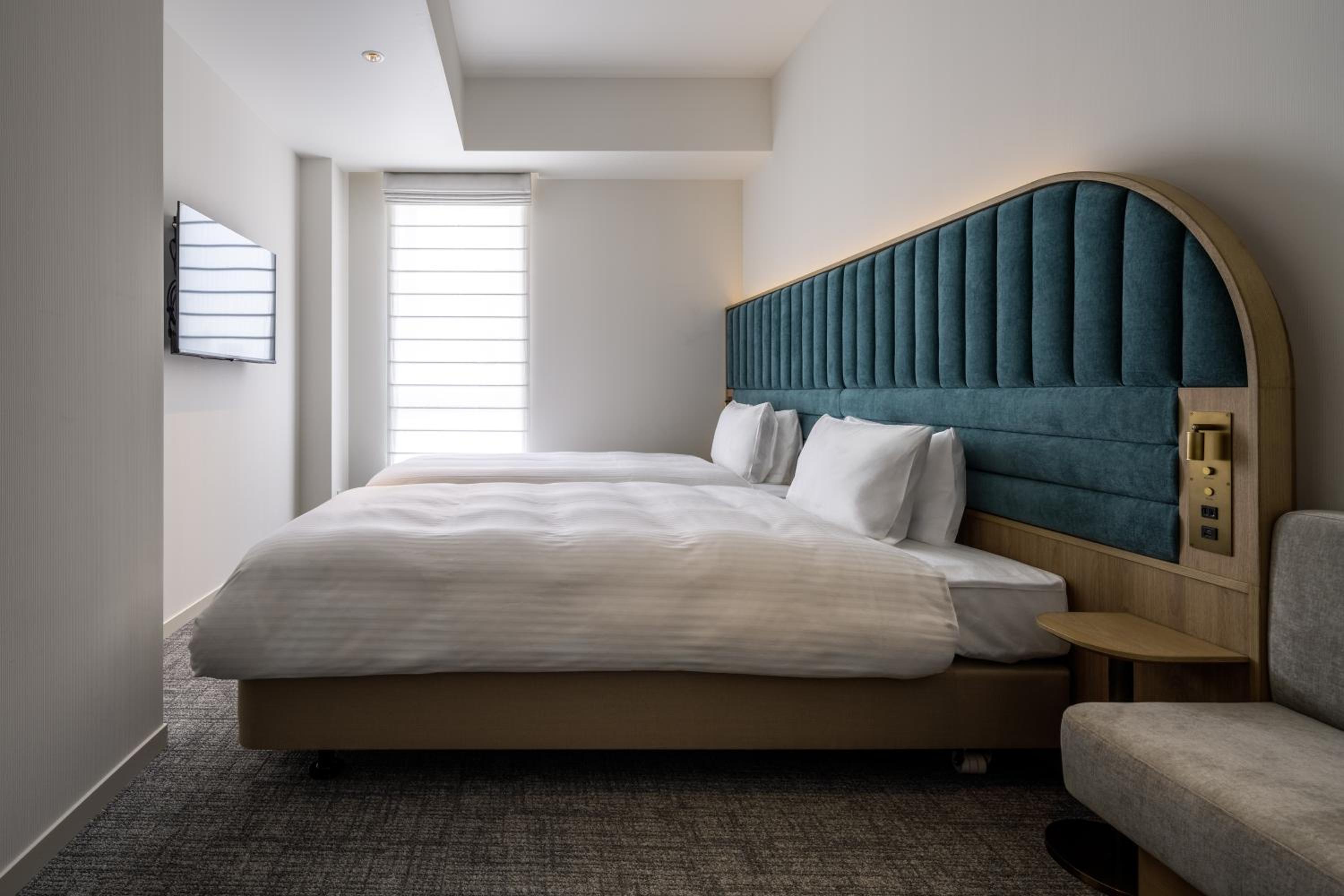 Twin Room - Photo 3